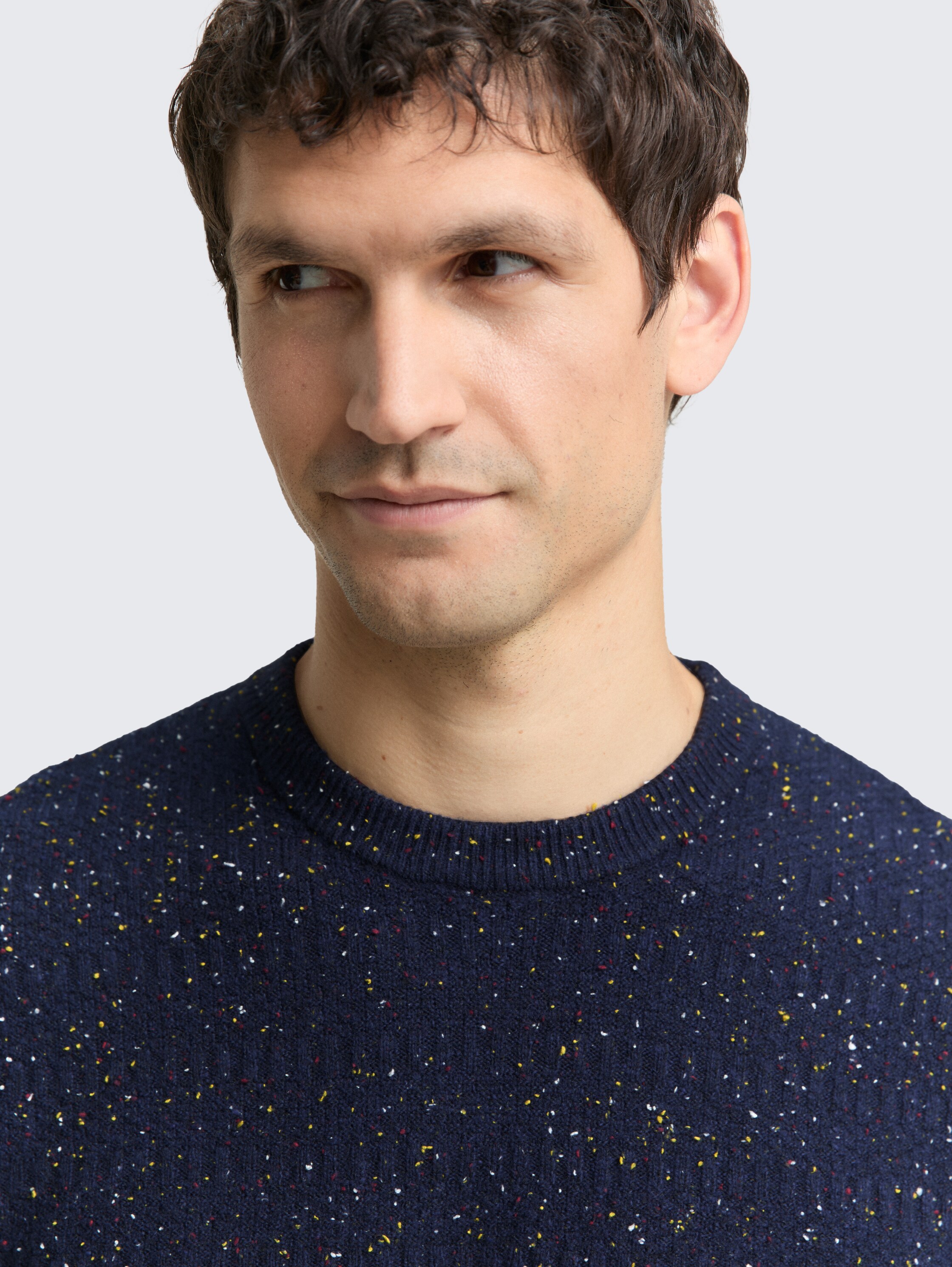 Knitted jumper with round neck - navy_multicolor_neps - 