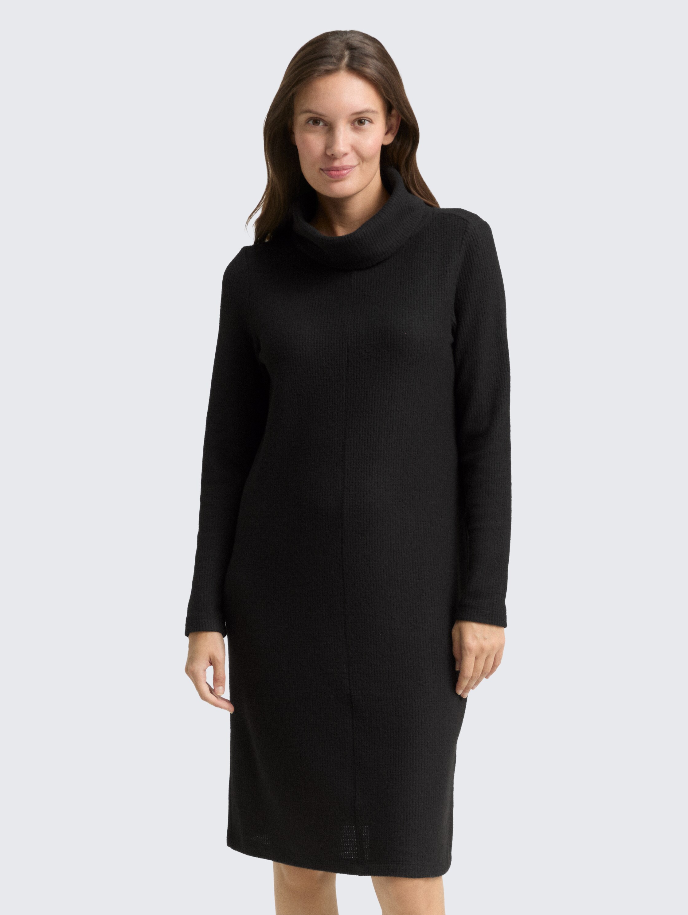Cosy dress with waffle texture - deep black - Model front view