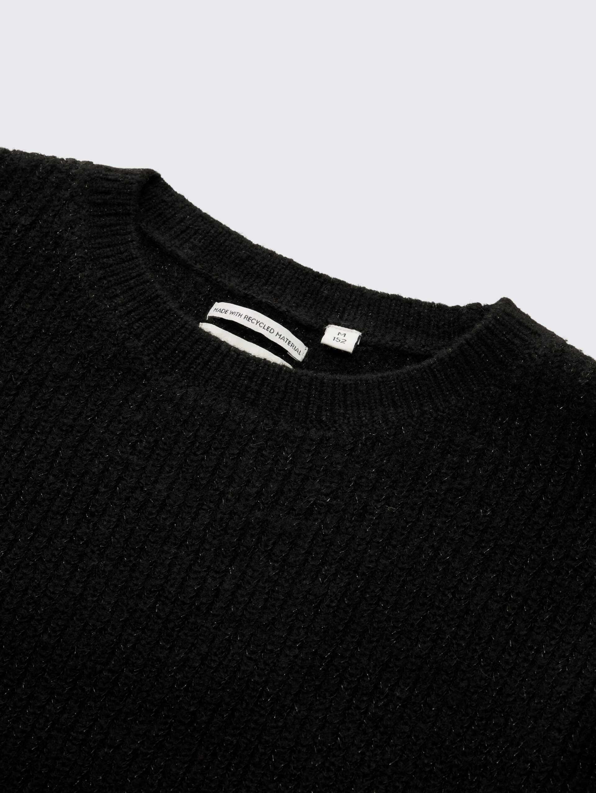 Cropped Strickpullover in Glitzer-Optik - heavy black - Detail-Model-Ansicht