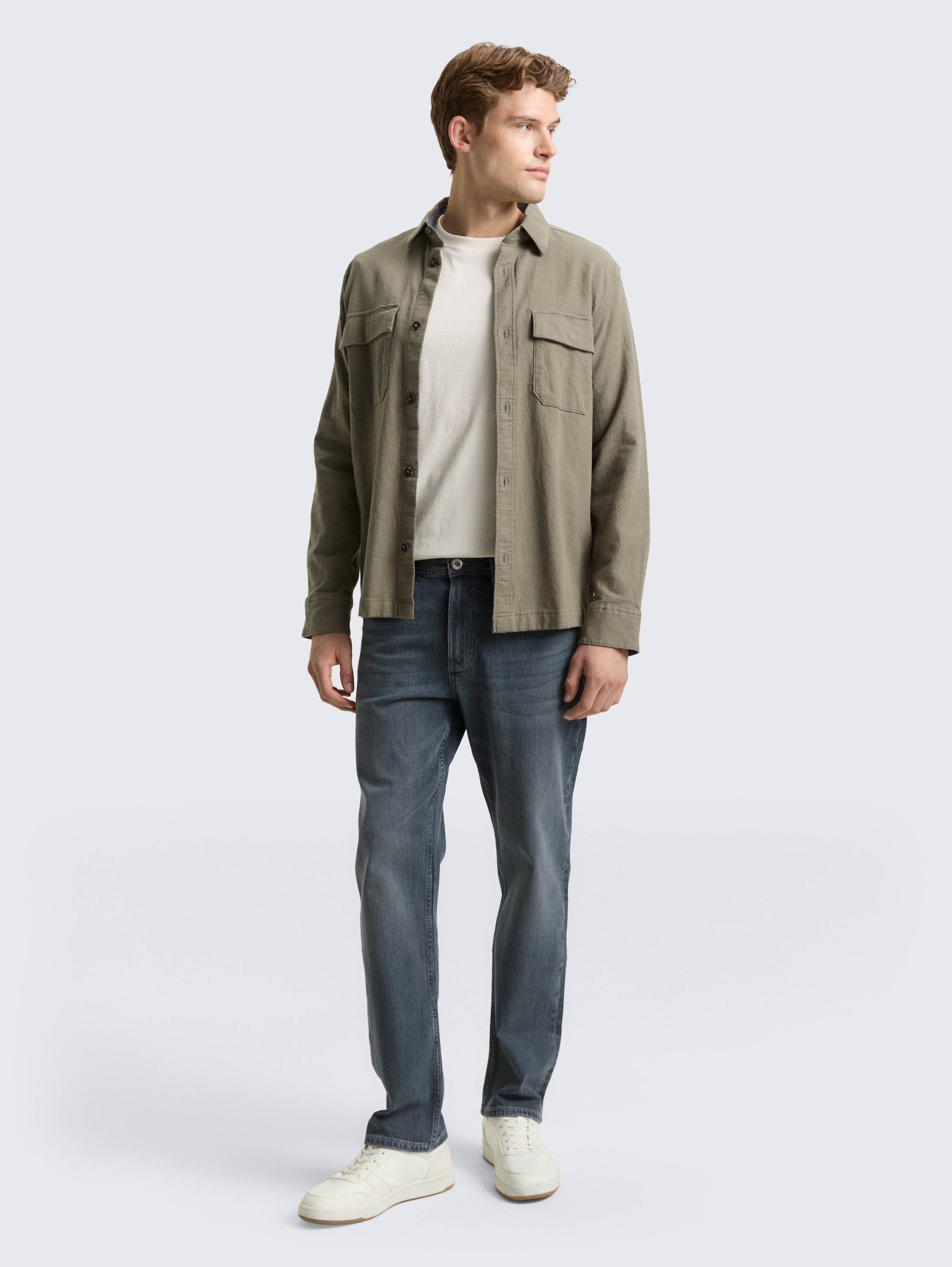 TTMORRIS RELAXED Jeans - mid stone blue grey denim - Model-Vorderansicht