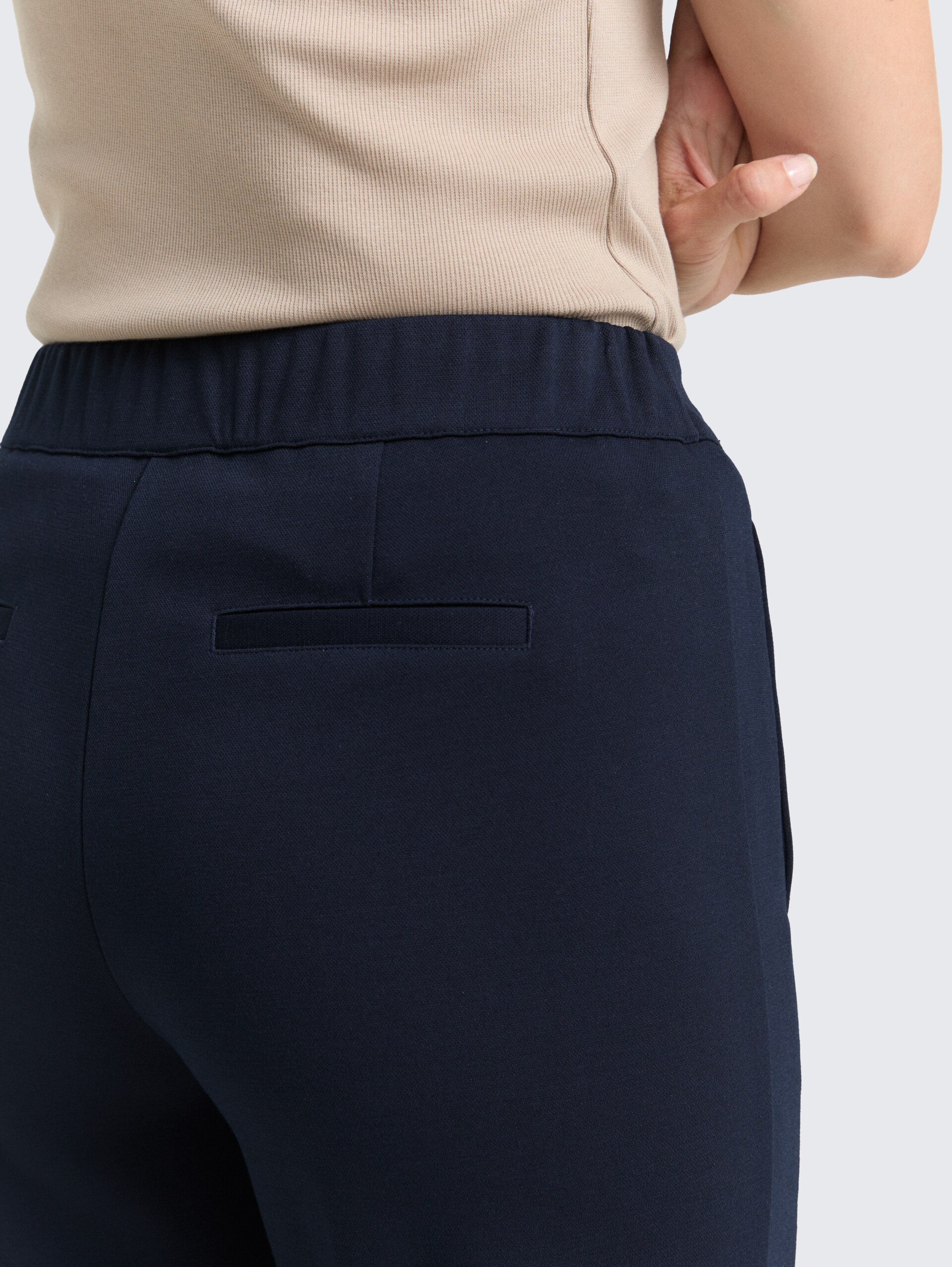 TTMIA STRAIGHT Hose - sky captain blue - Detail-Model-Ansicht