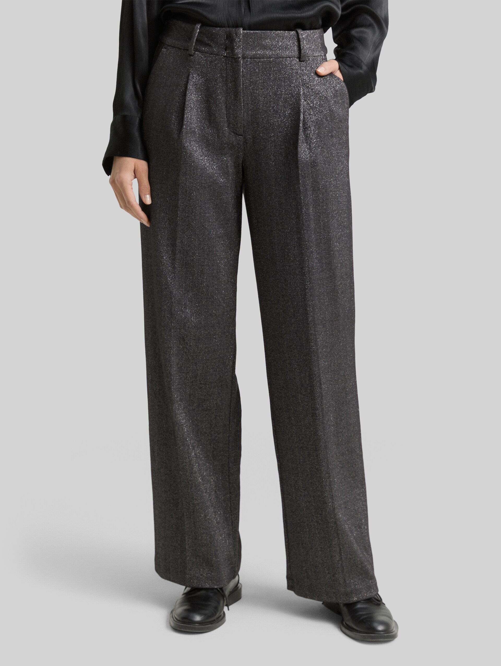 TTLEA WIDE trousers with glitter effect - glitter fabric - Neckline model front view