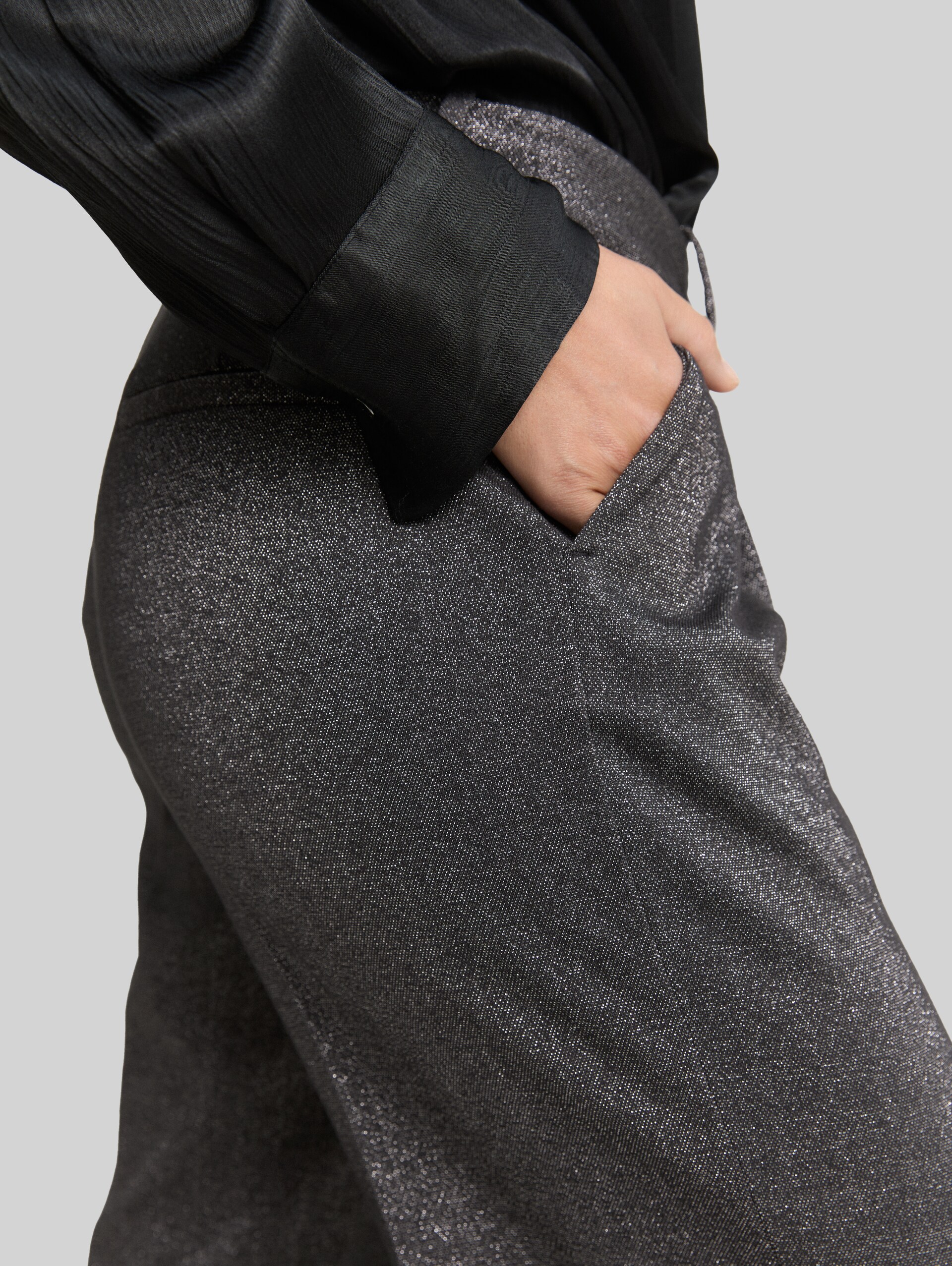 TTLEA WIDE trousers with glitter effect - glitter fabric - Detail model view