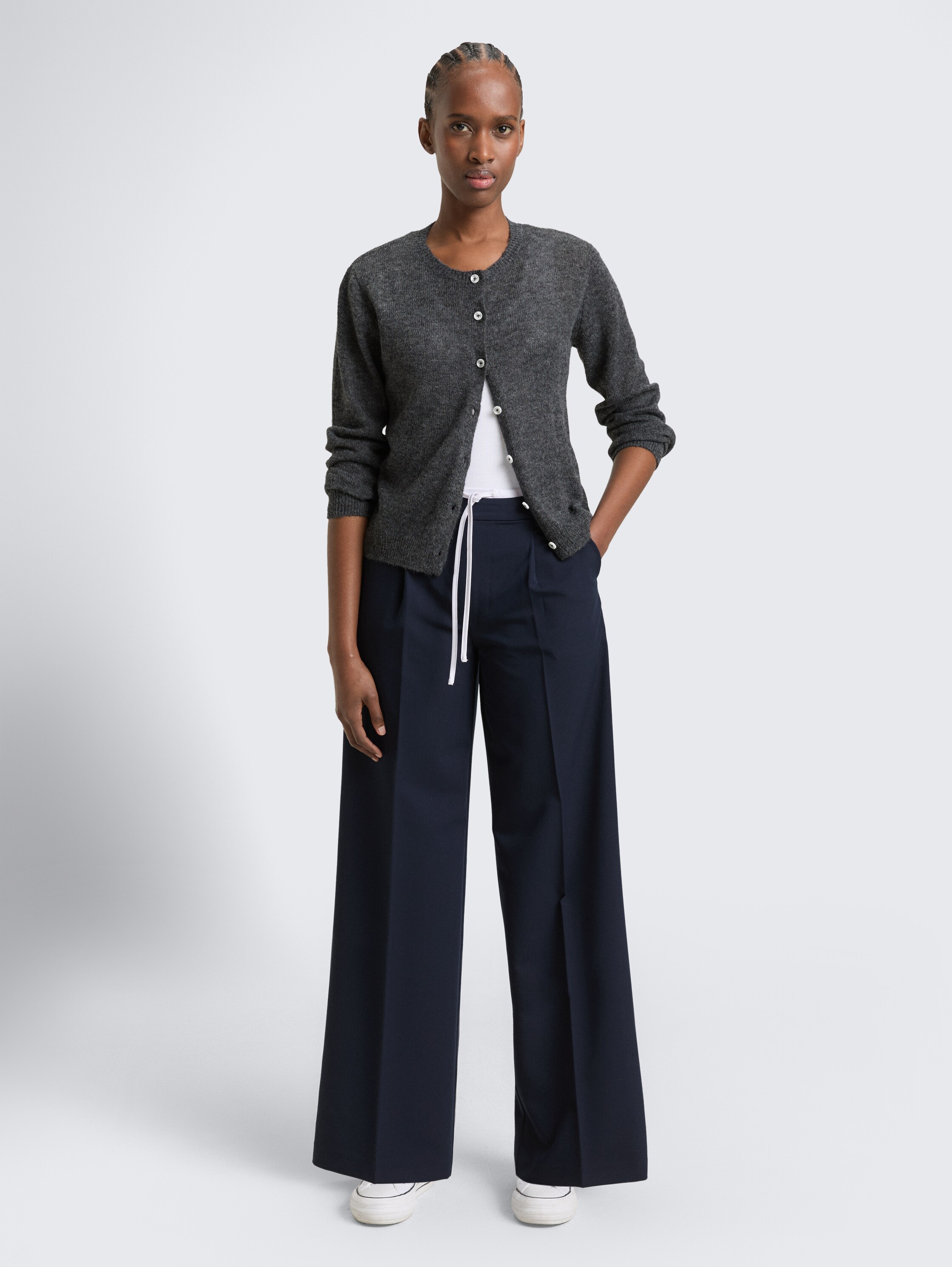 Wide Leg Hose im 2-in-1-Look - sky captain blue - Model-Vorderansicht