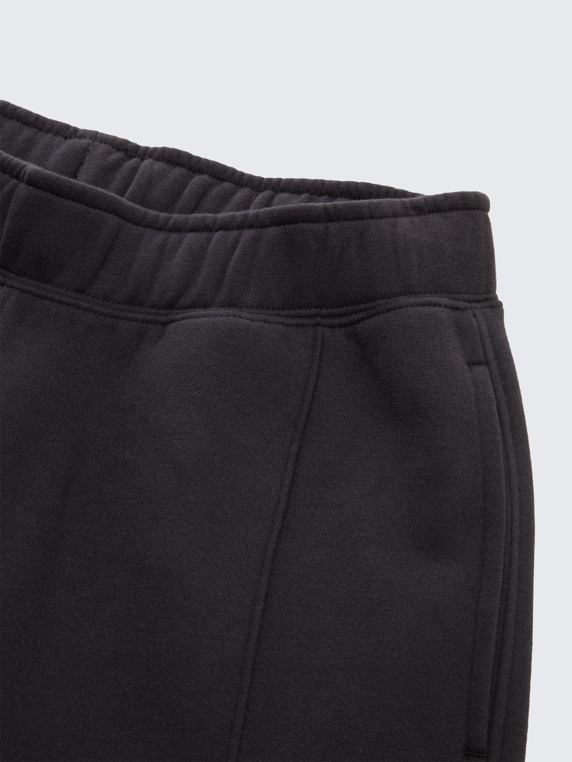 Jogginghose mit Zierfalte - heavy black