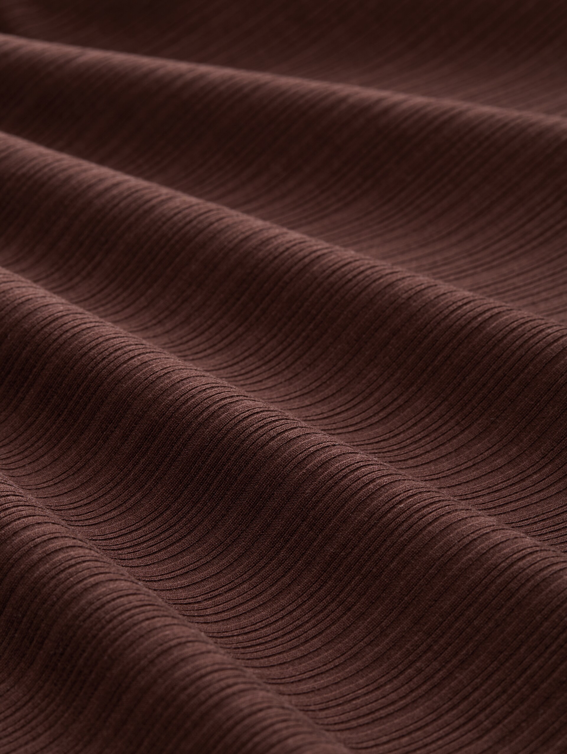 Loose Fit Langarmshirt mit Rippstruktur - dark pecan brown - Material-Ansicht