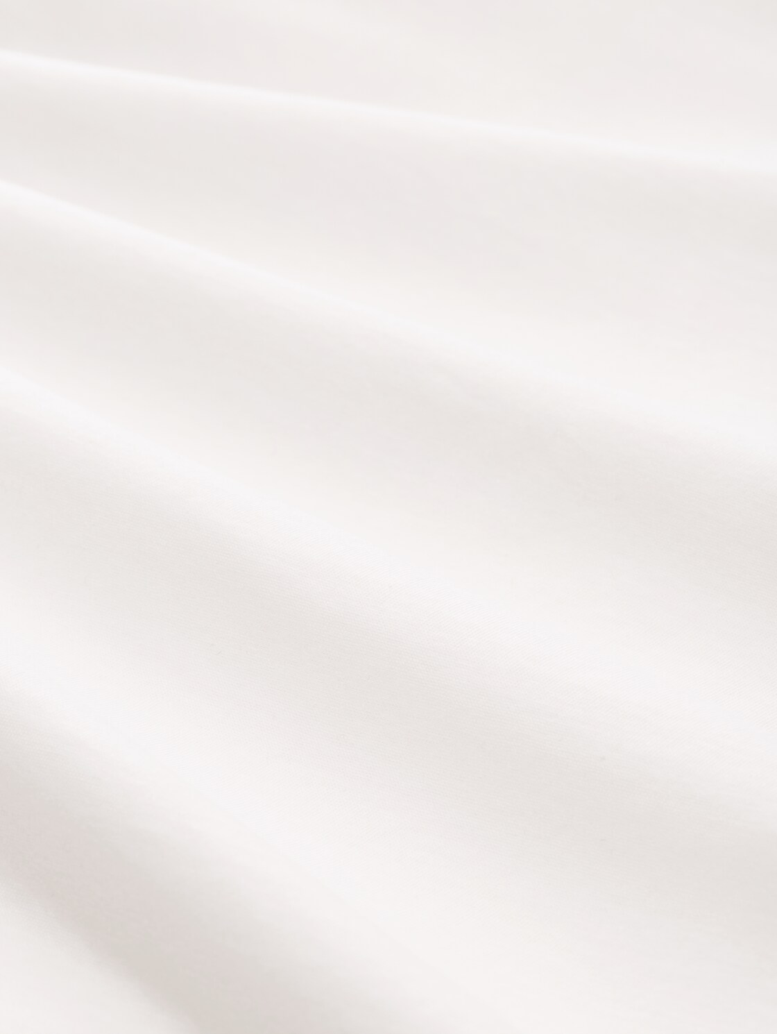 Slim Fit Langarmshirt mit Glitzer-Logo - Whisper White - Material-Ansicht