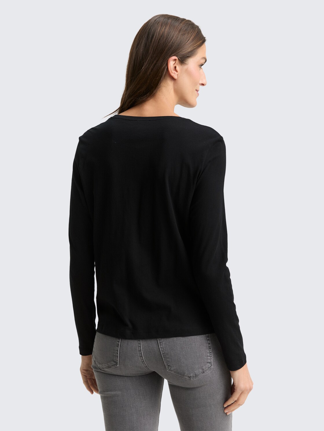 Langarmshirt mit Print - deep black - Auschnitt Model-Rückansicht