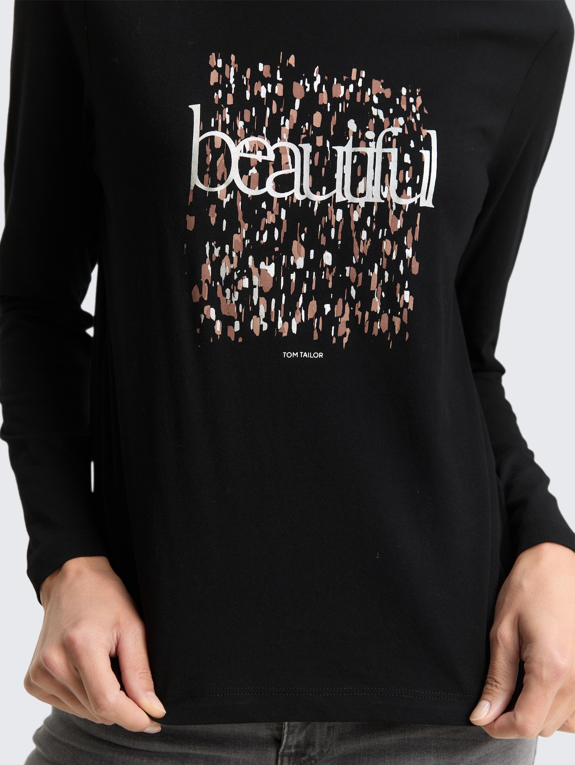 Langarmshirt mit Print - deep black - Detail-Model-Ansicht