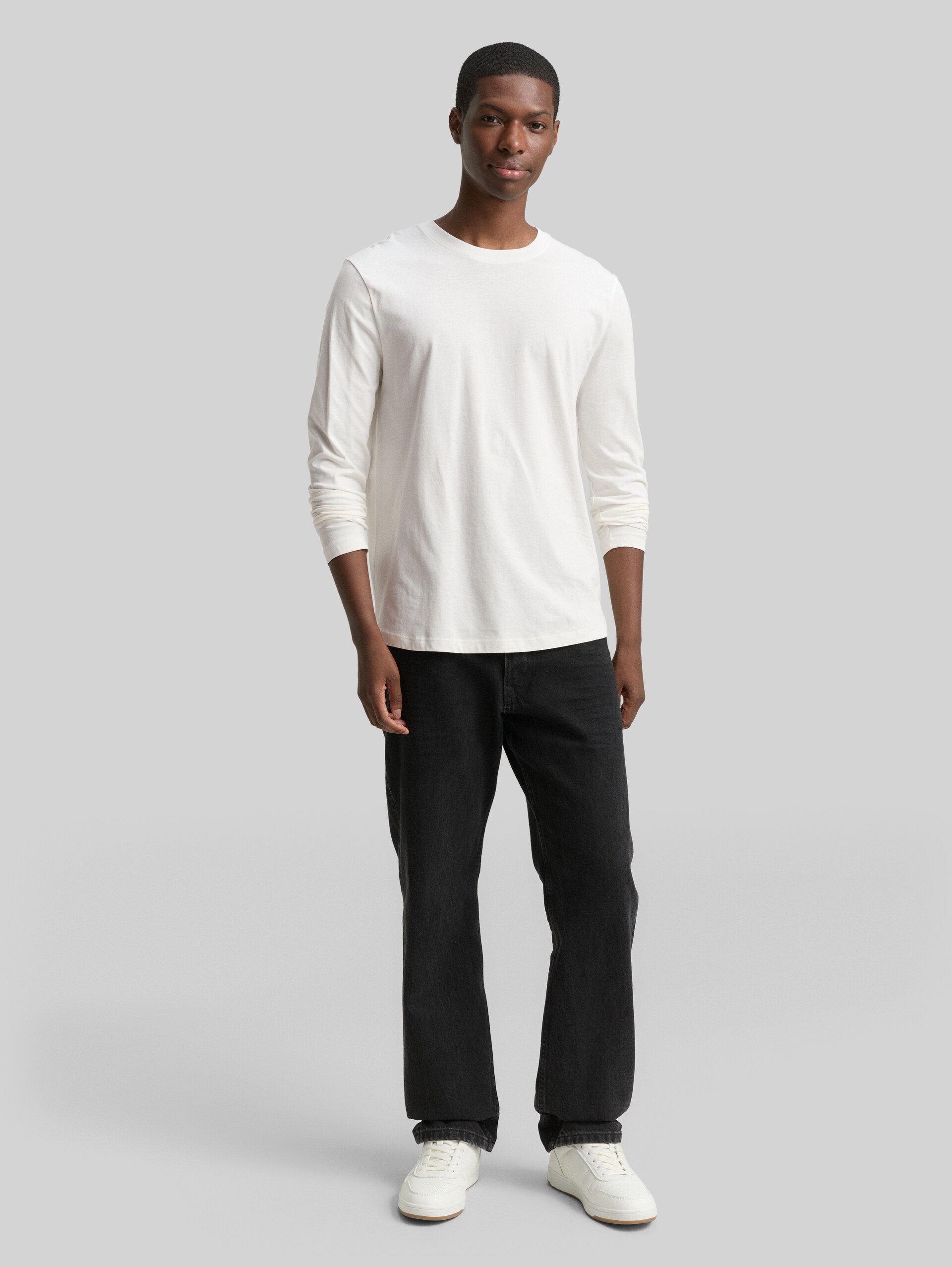Basic katoenen shirt met lange mouwen - Wool White - Model vooraanzicht