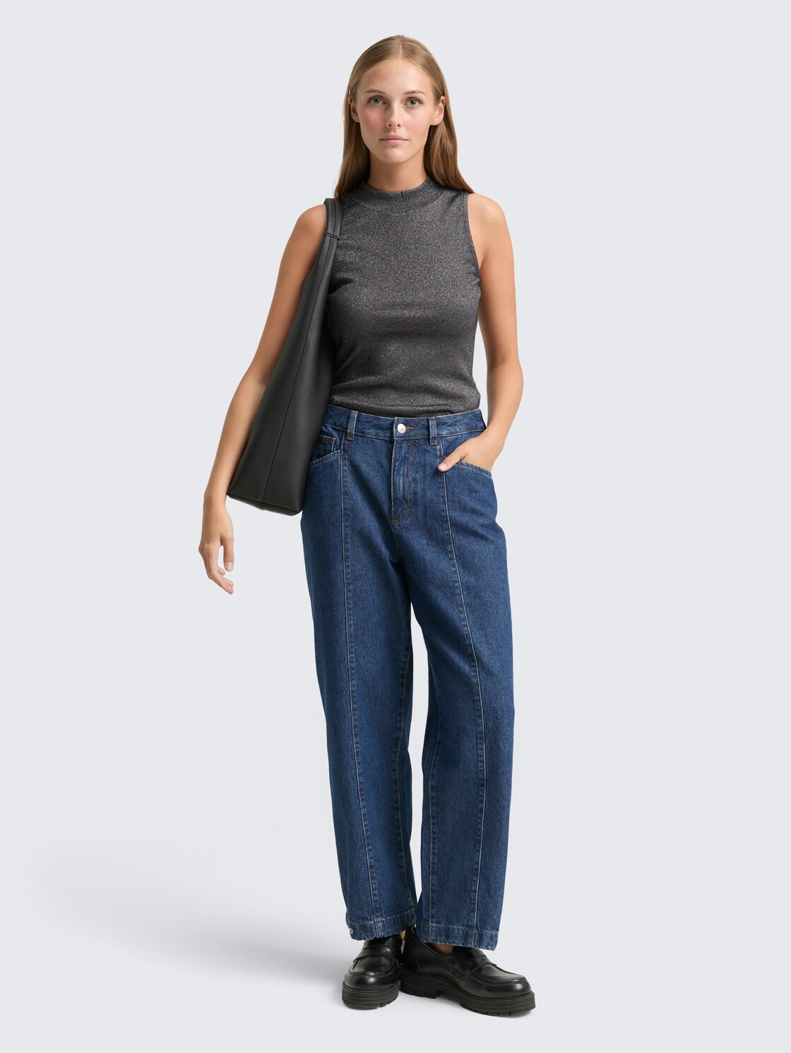 Slim Fit Top mit Glitzer-Effekt - black glitter - Model-Vorderansicht