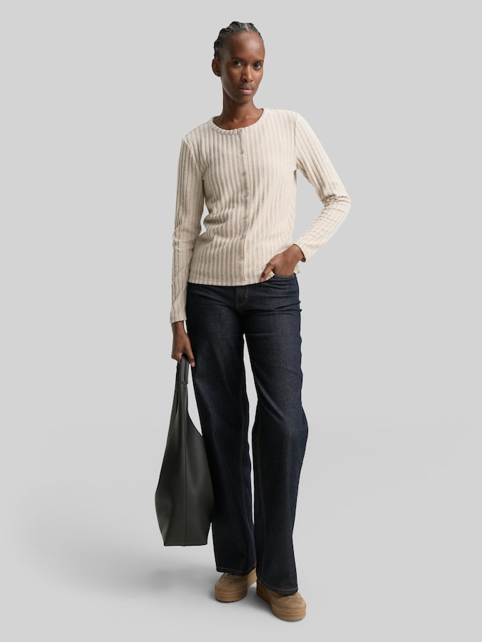 T-shirt slim fit à manches longues avec patte de boutonnage décorative par Denim Female, cosy beige melange