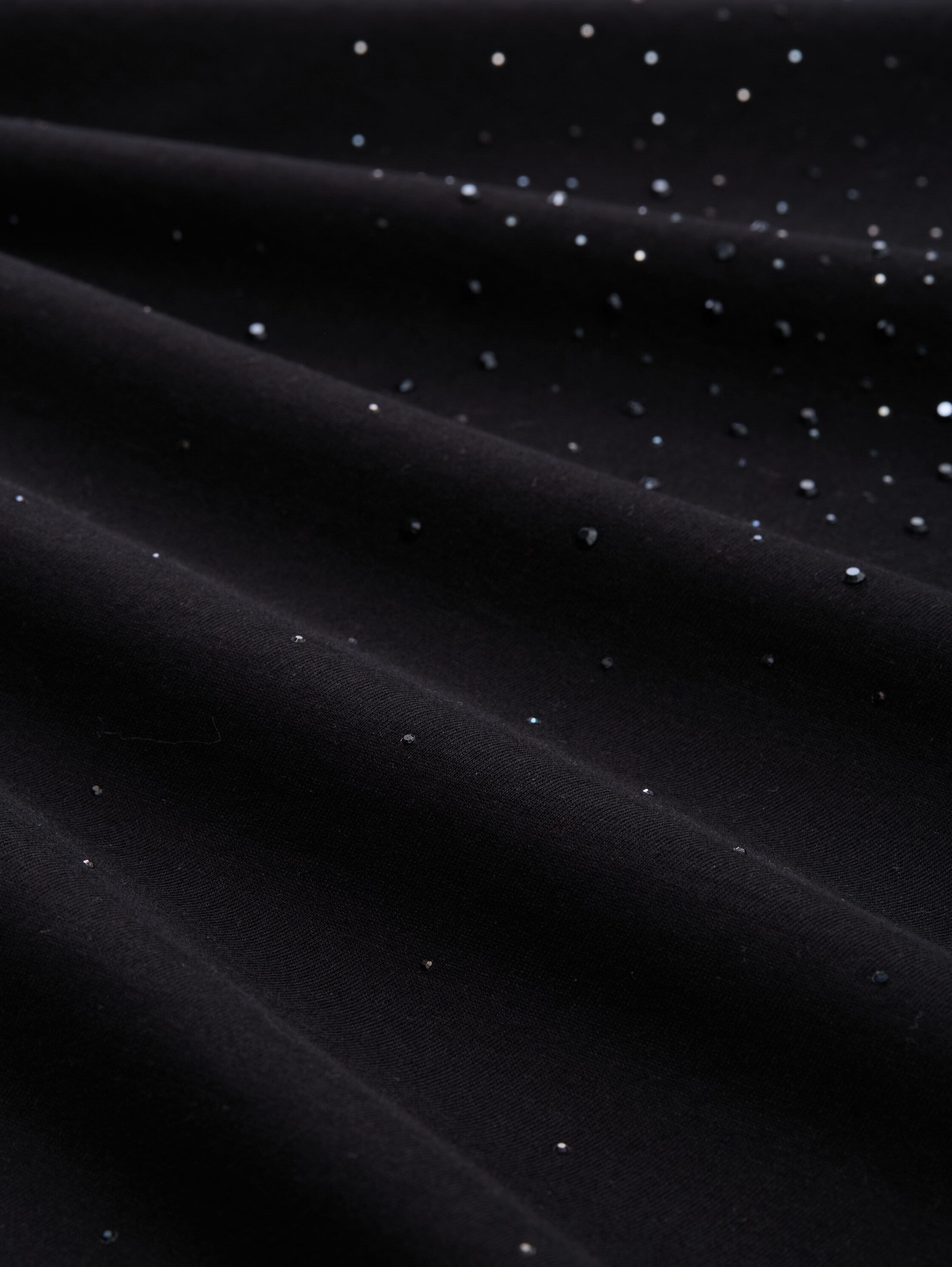 Oversize T-Shirt mit Strasssteinen - deep black - Material-Ansicht