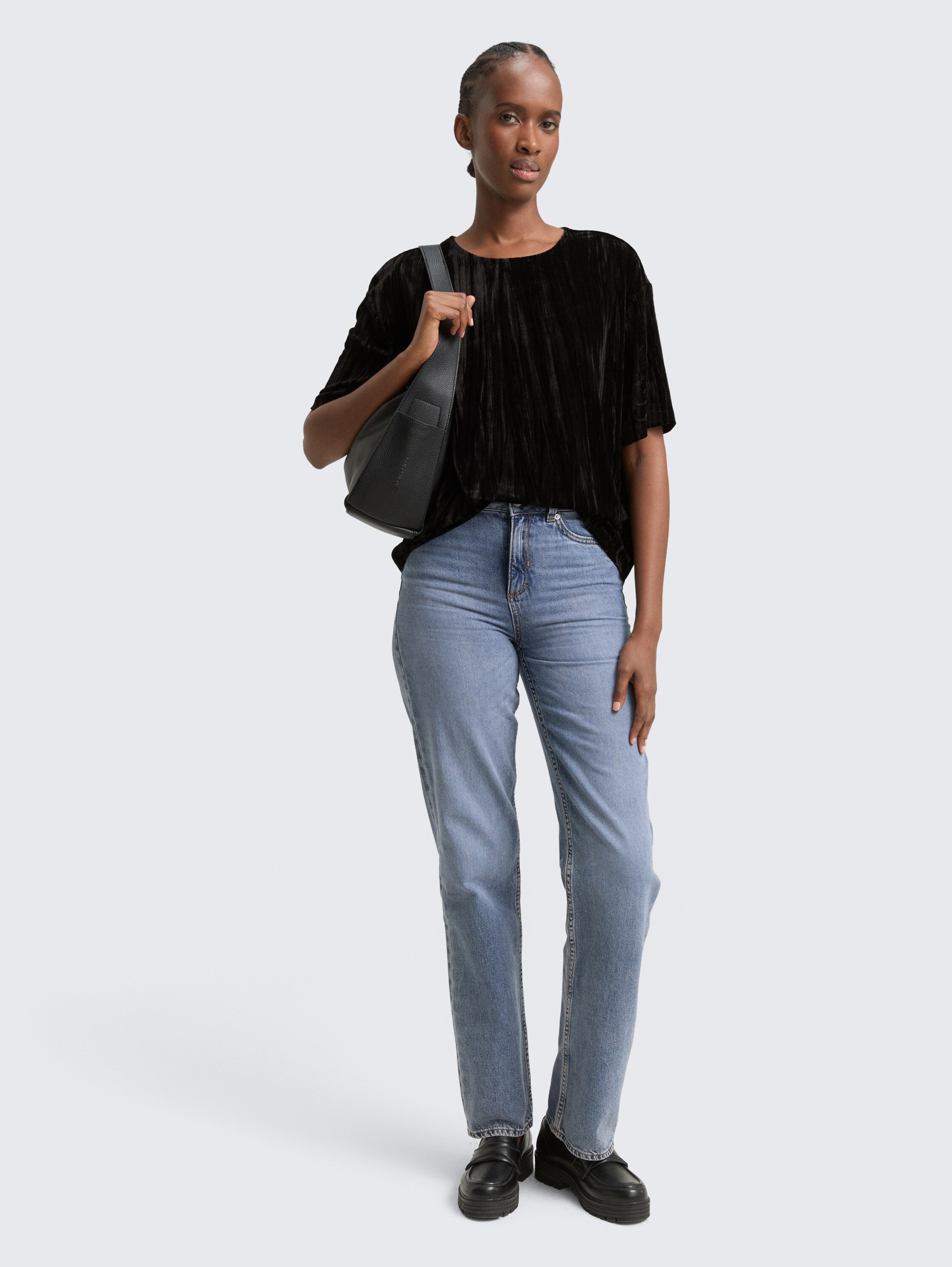 Loose Fit T-Shirt aus Samt - deep_black_1 - 