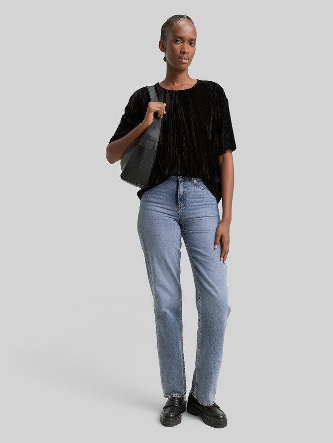 Loose Fit T-Shirt aus Samt von Denim Female, deep black