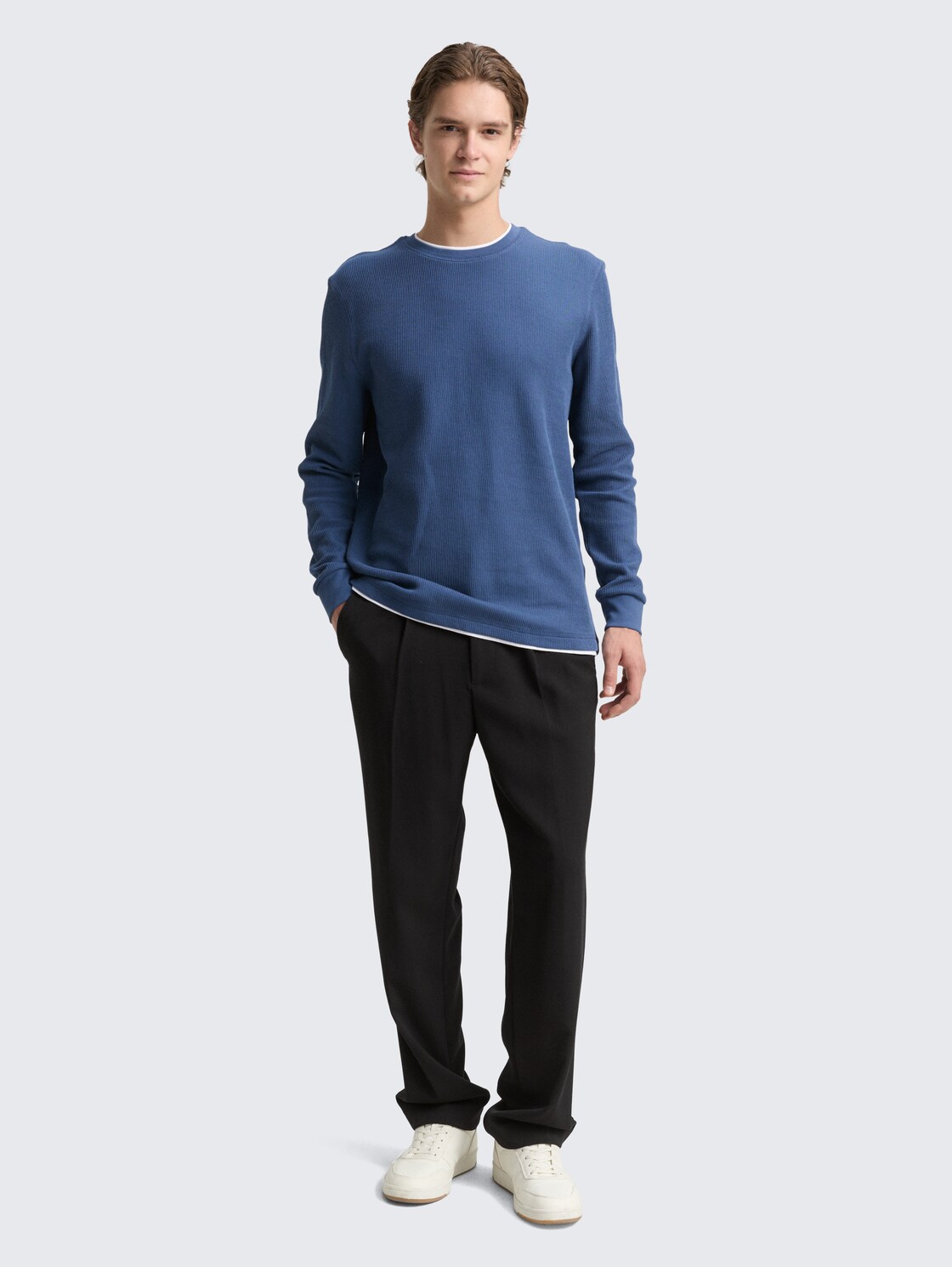 Langarmshirt im 2-in-1-Look - Ocean Night Blue - Model-Vorderansicht