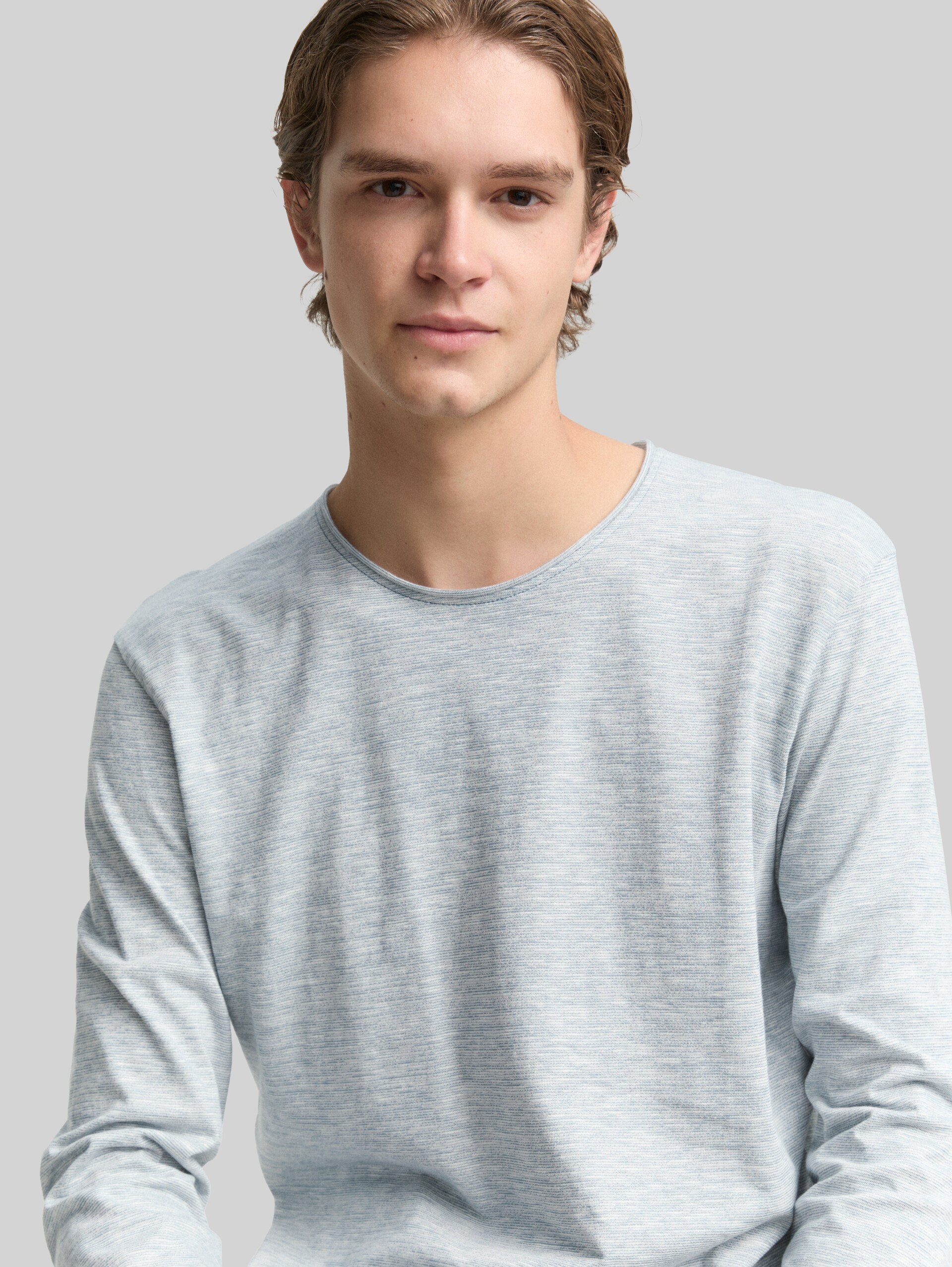 Long-sleeved shirt with blended look - dusty denim blue - Detail model view