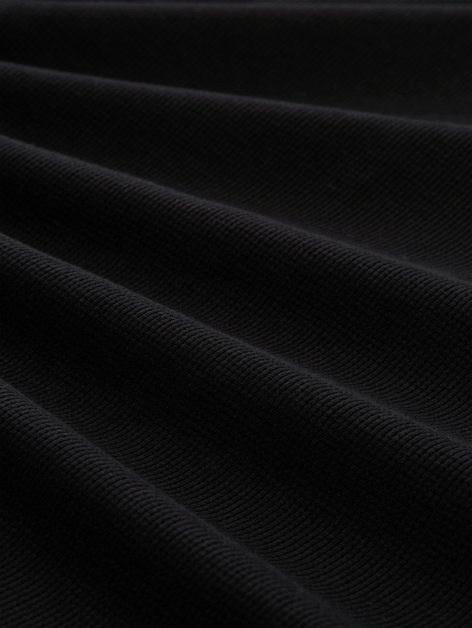 Langarmshirt mit Waffelstruktur - Black - Material-Ansicht