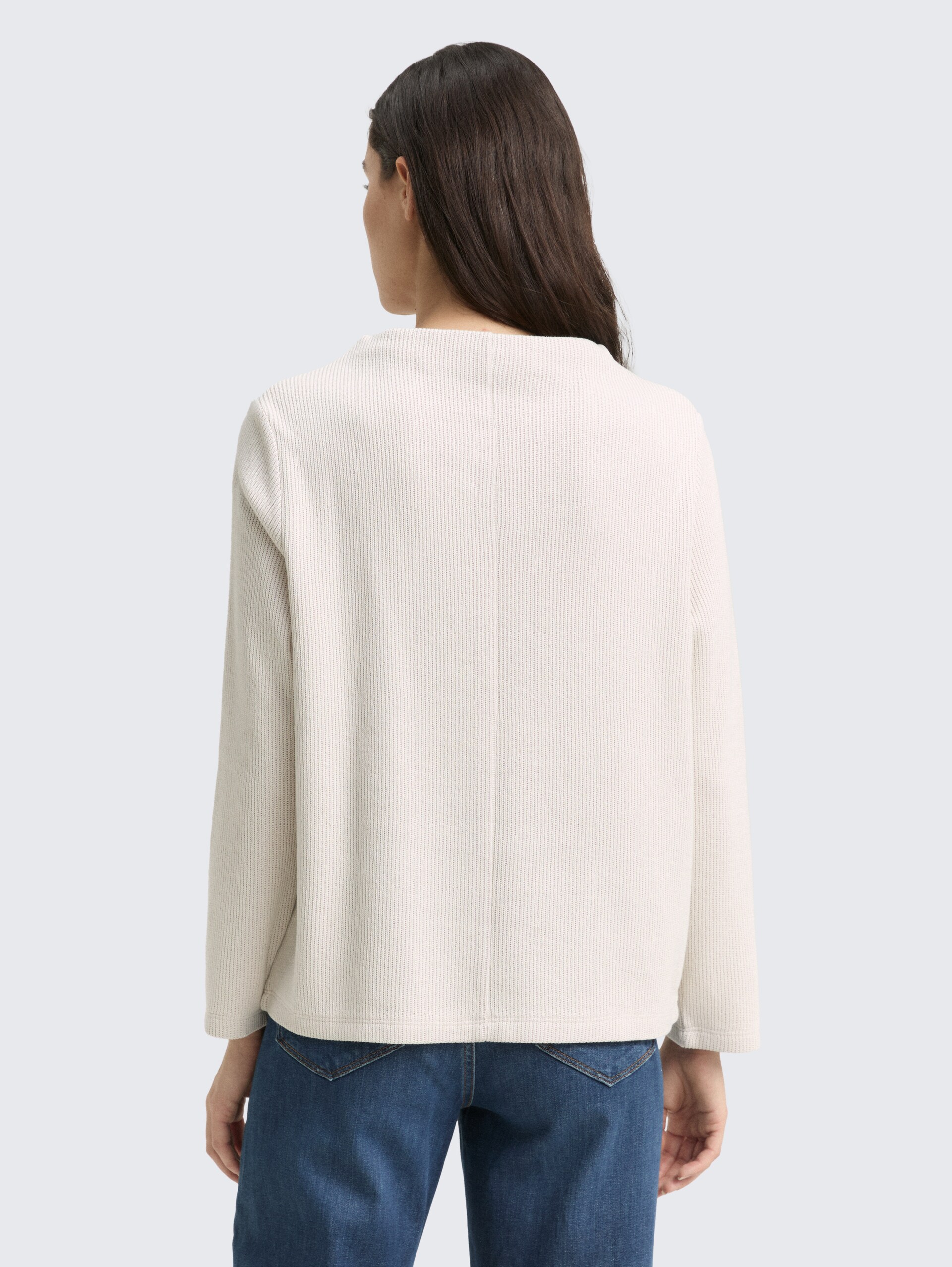 Sweatshirt mit Stehkragen - sand stone beige melange - Auschnitt Model-Rückansicht