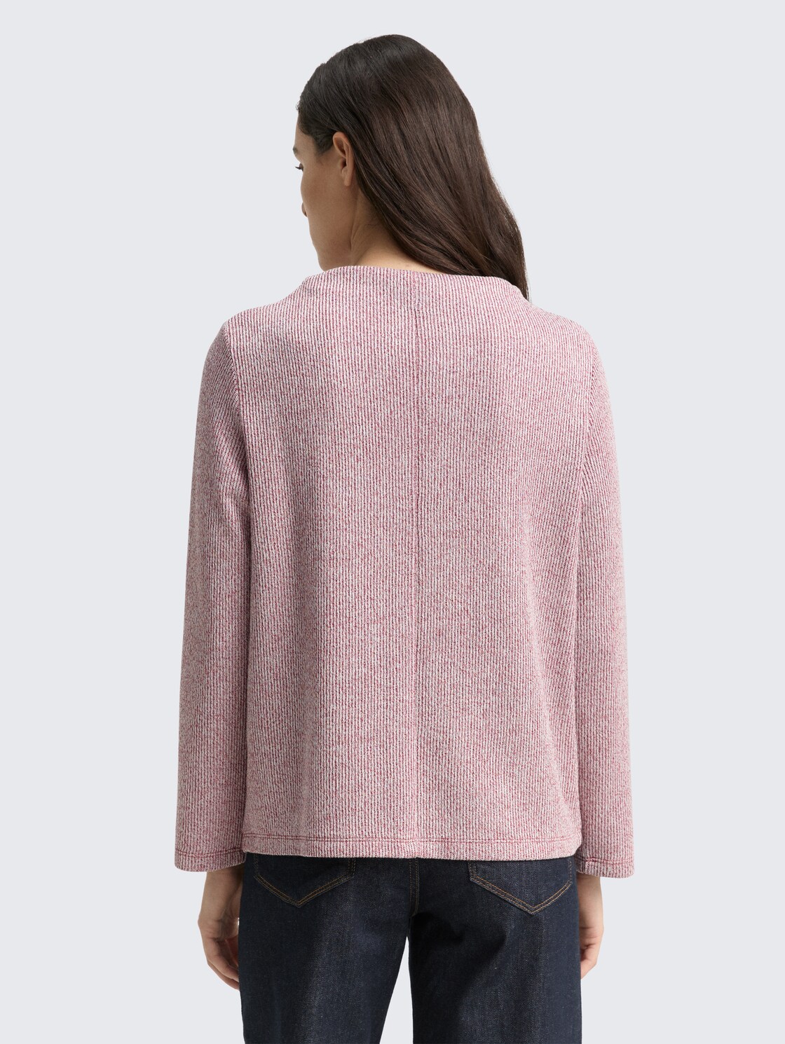 Sweatshirt mit Stehkragen - rumba red melange - Auschnitt Model-Rückansicht