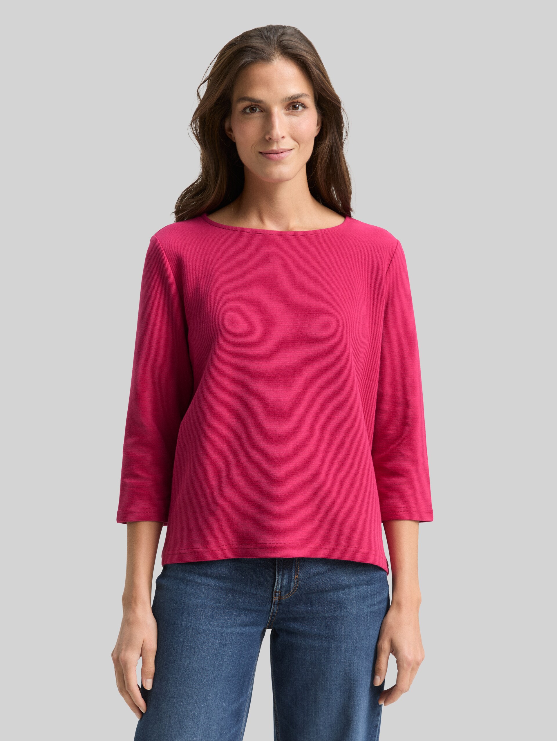 Long-sleeved shirt with ottoman texture - cherry granita - Neckline model front view