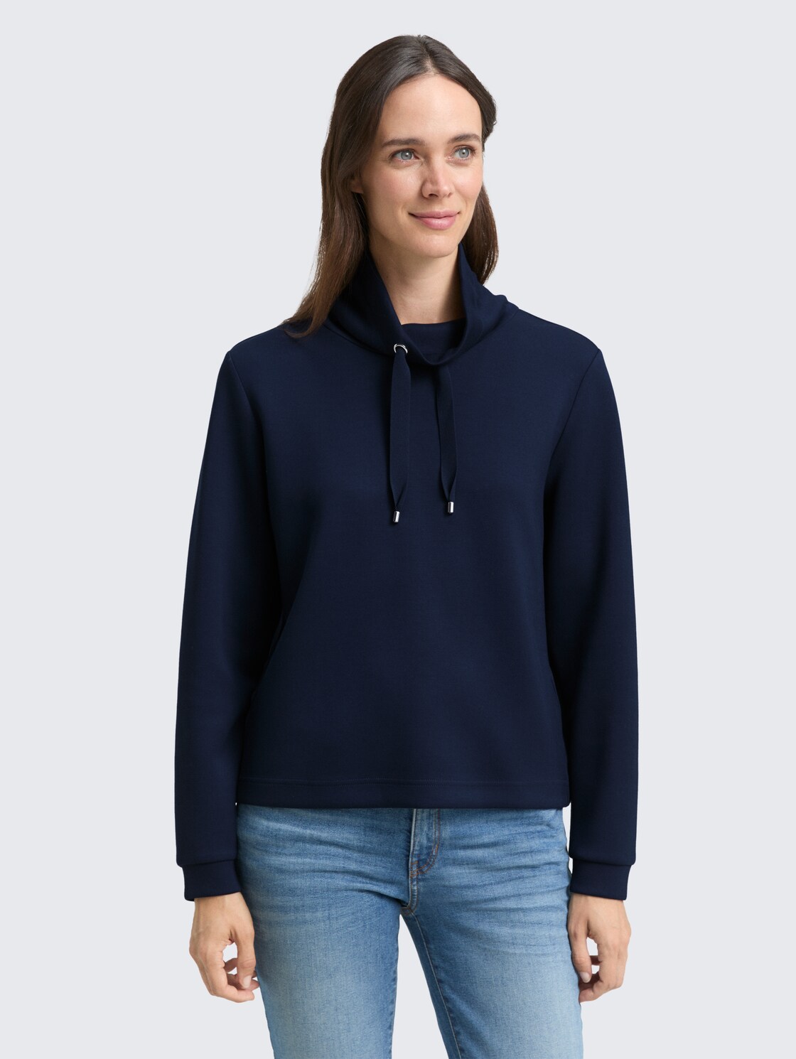 Scuba Sweatshirt mit Stehkragen - sky captain blue - Ausschnitt Model-Vorderansicht