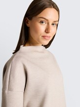 Boxy Fit Sweatshirt mit Stehkragen - dark clouds grey melange - Detail-Model-Ansicht