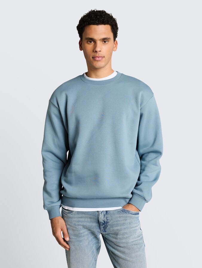 Basic sweatshirt by Denim Male, citadel blue