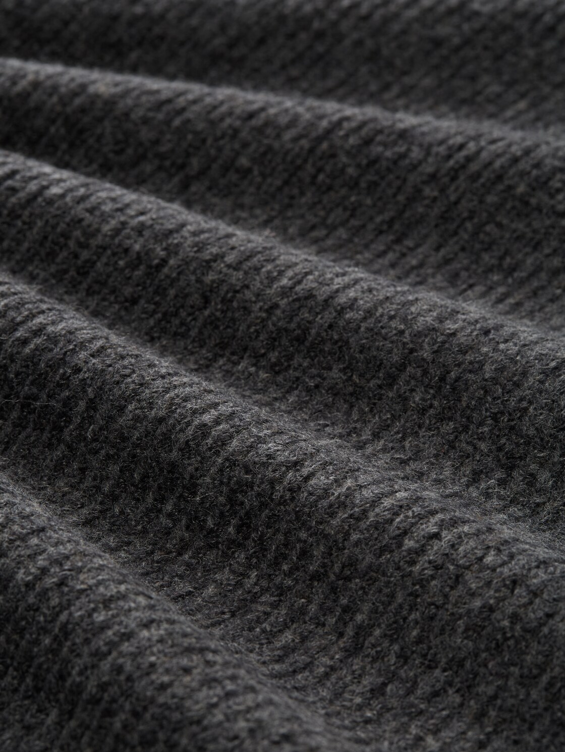 Mini-Kleid mit Troyer-Kragen - Shale Grey Melange - Material-Ansicht