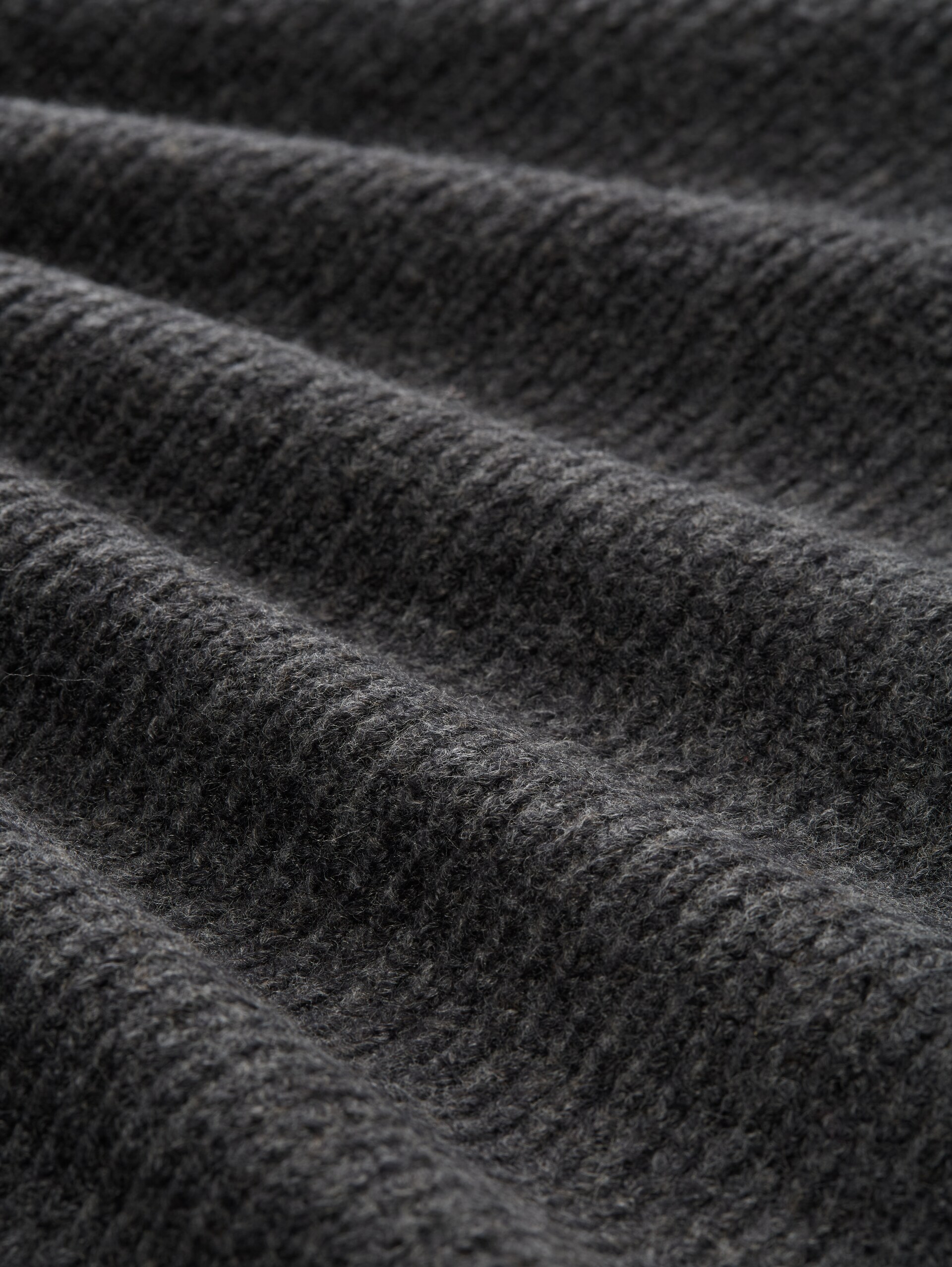 Mini-Kleid mit Troyer-Kragen - Shale Grey Melange - Material-Ansicht