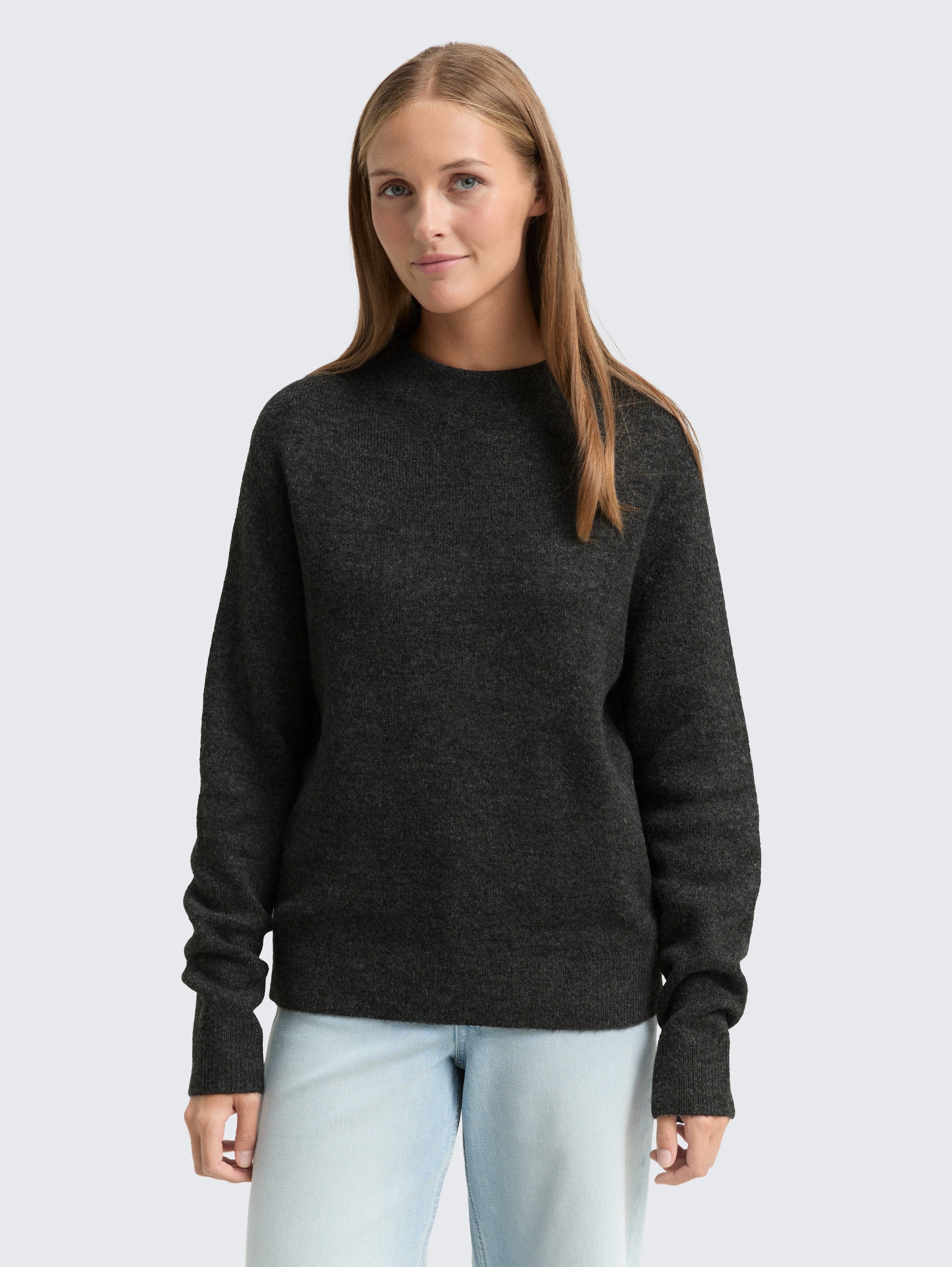 Cosy Strickpullover - Shale Grey Melange - Ausschnitt Model-Vorderansicht