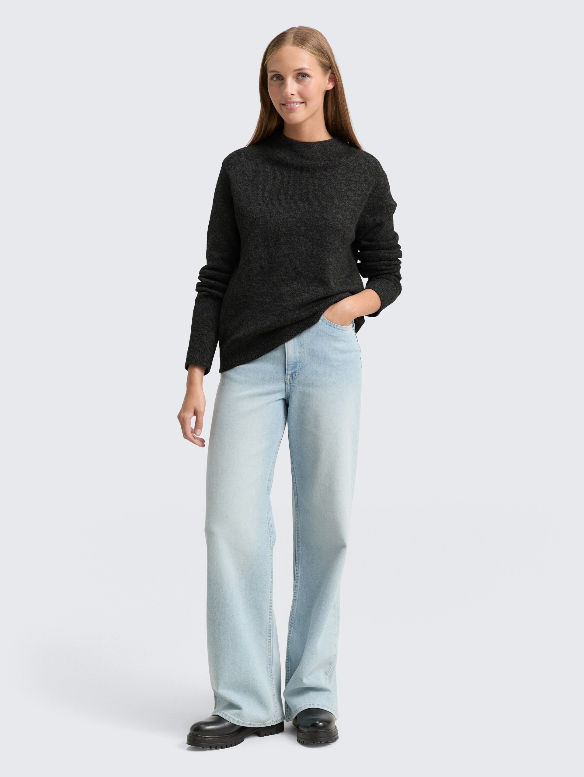 Cosy Strickpullover - Shale Grey Melange - Model-Vorderansicht
