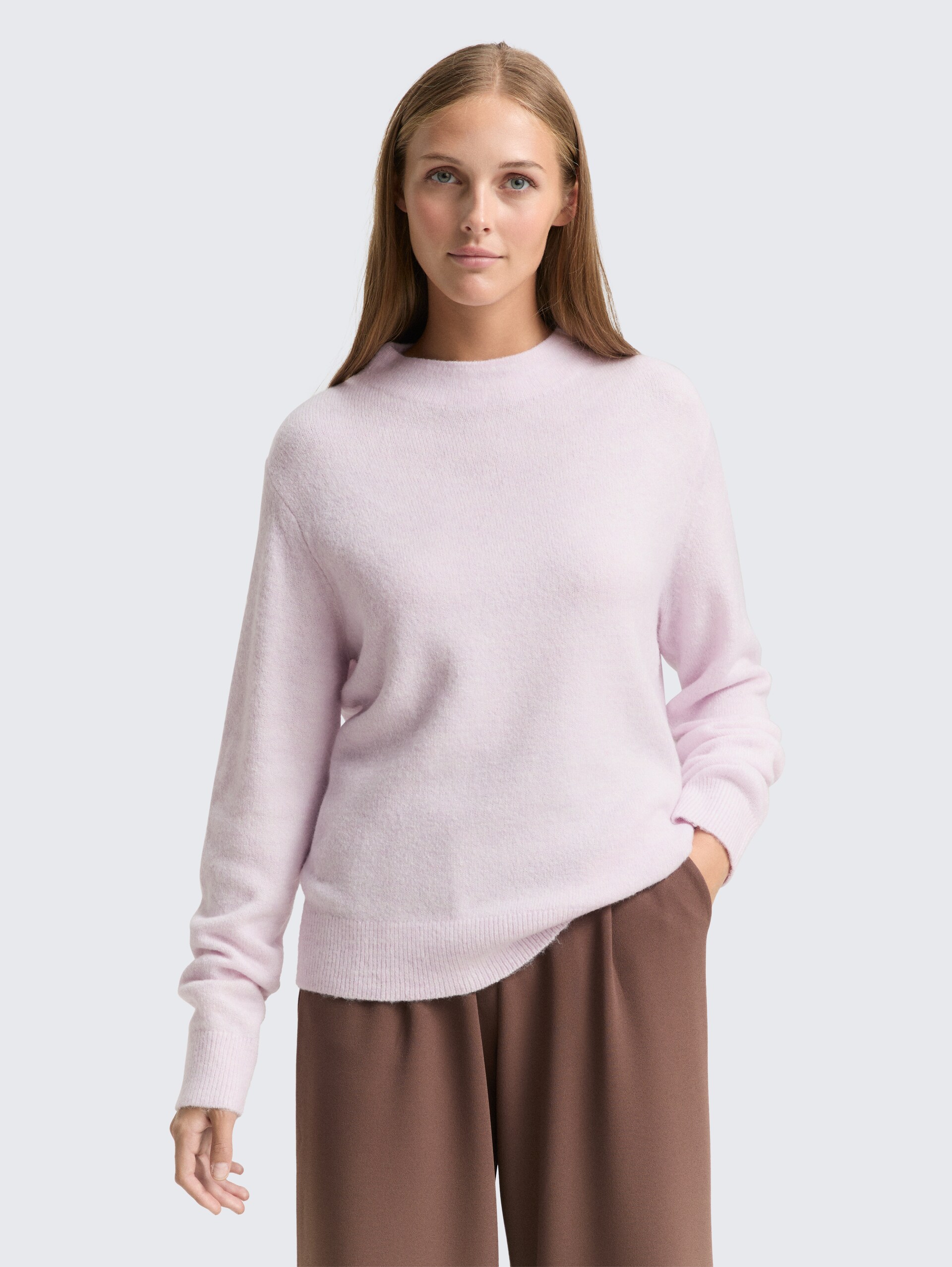 Cosy Strickpullover - lilac fog melange - Ausschnitt Model-Vorderansicht