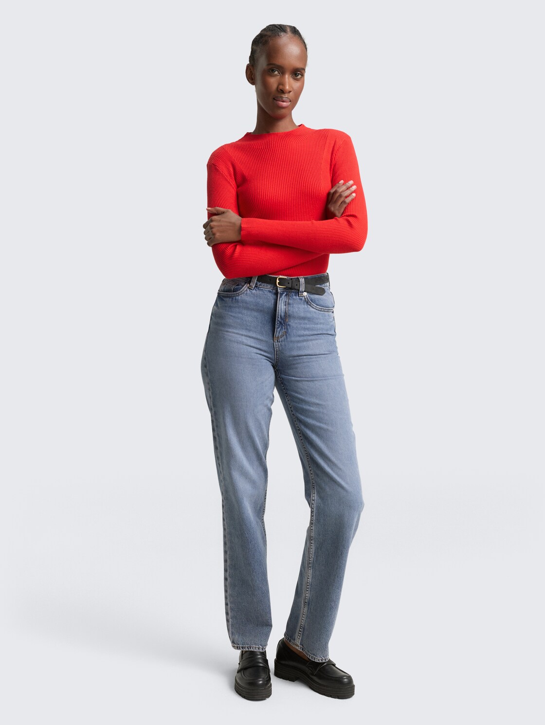 Tight Fit Strickpullover - brilliant red - Model-Vorderansicht