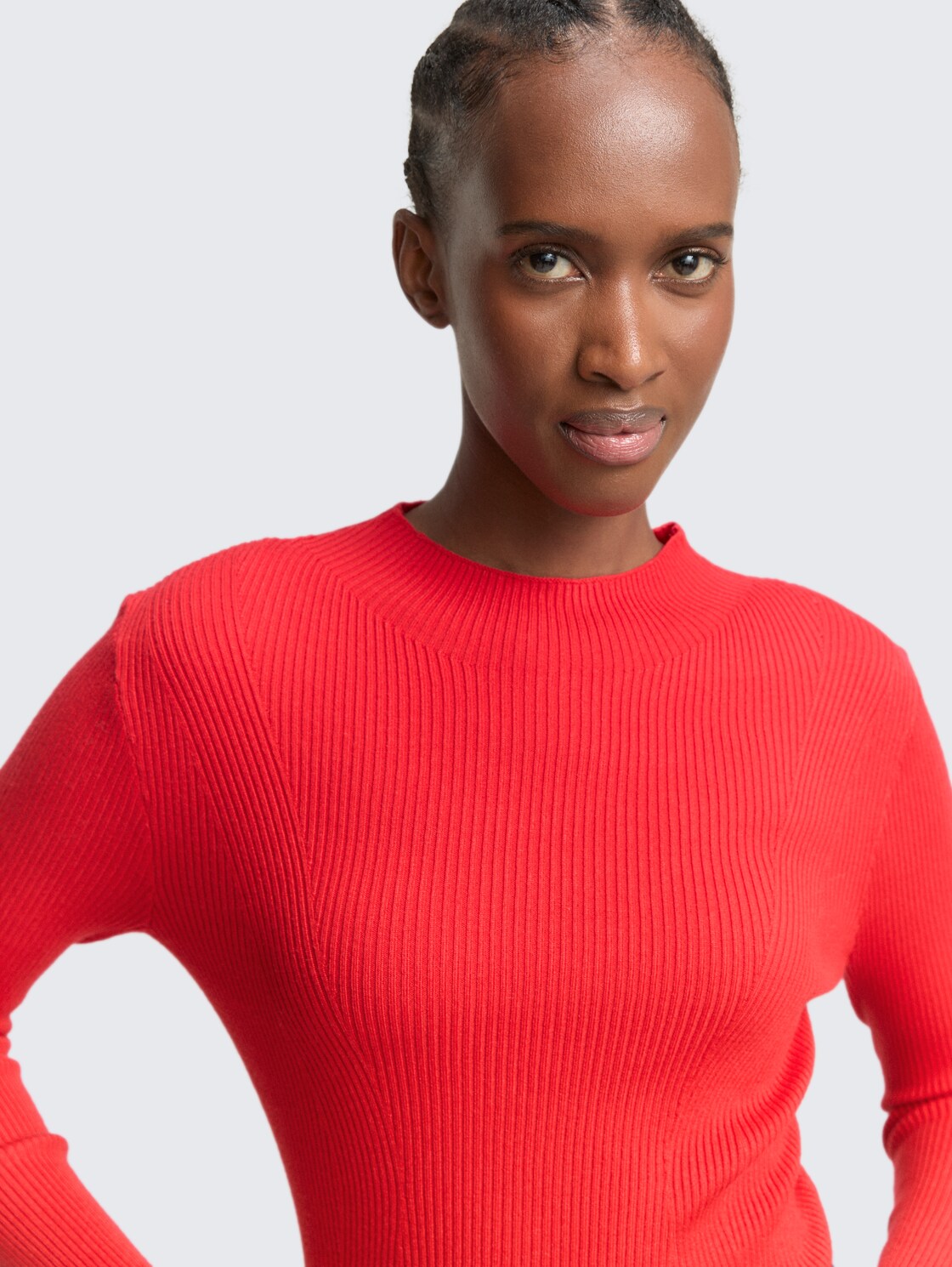 Tight Fit Strickpullover - brilliant red - Detail-Model-Ansicht