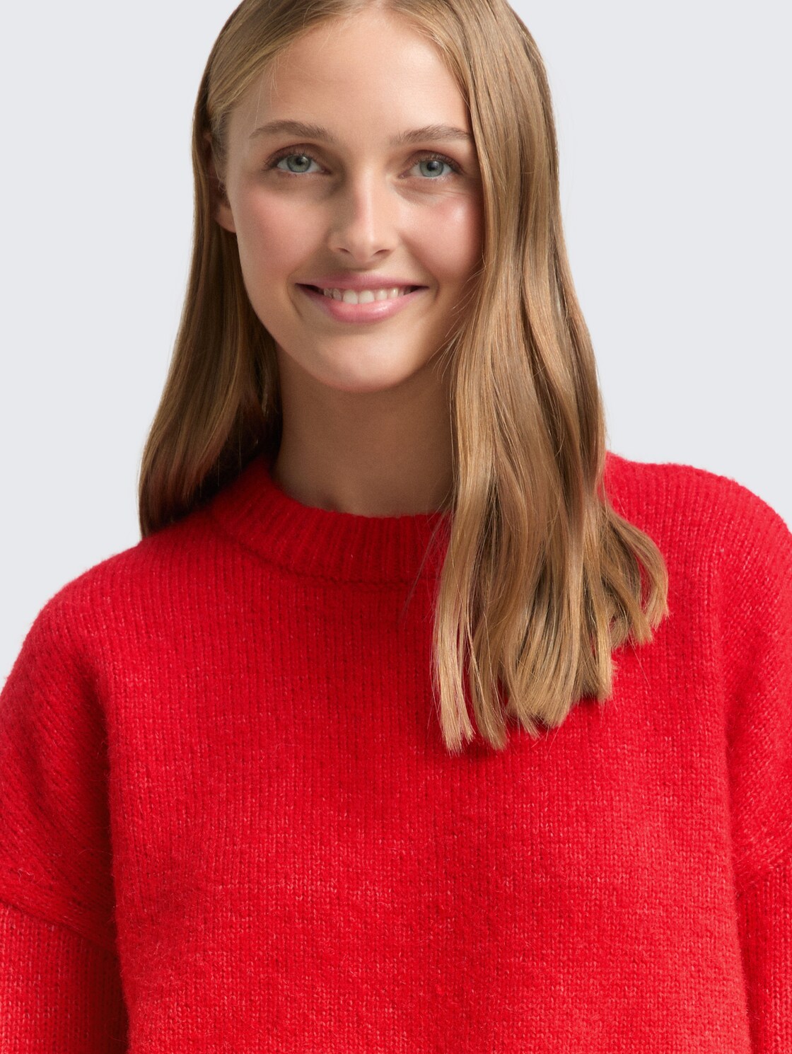 Oversized knitted jumper - brilliant red - Detail model view