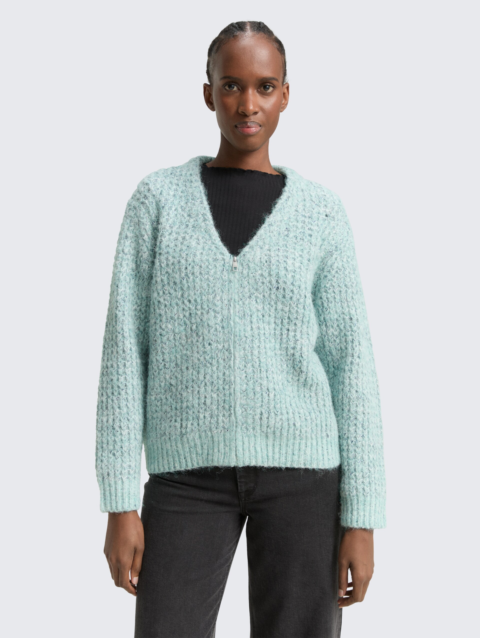 Relaxed Fit Cardigan mit Wollanteil - mint multicolor melange - Ausschnitt Model-Vorderansicht