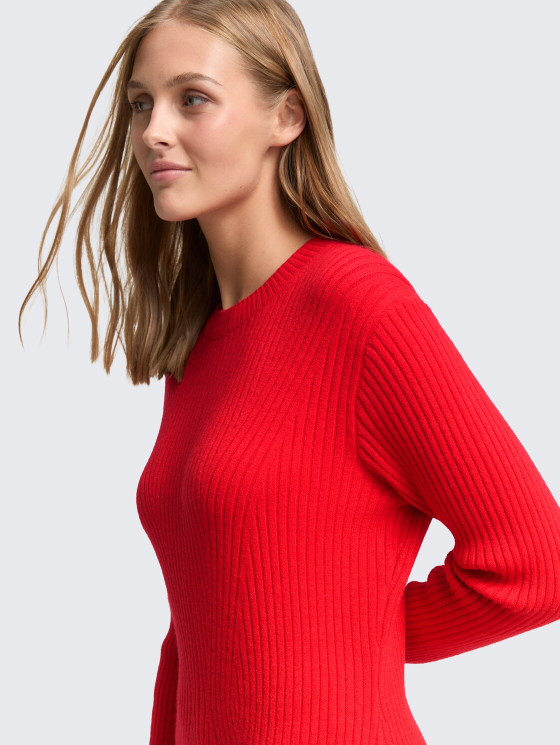 Fitted Mini-Kleid aus Rippstrick - brilliant red - Detail-Model-Ansicht