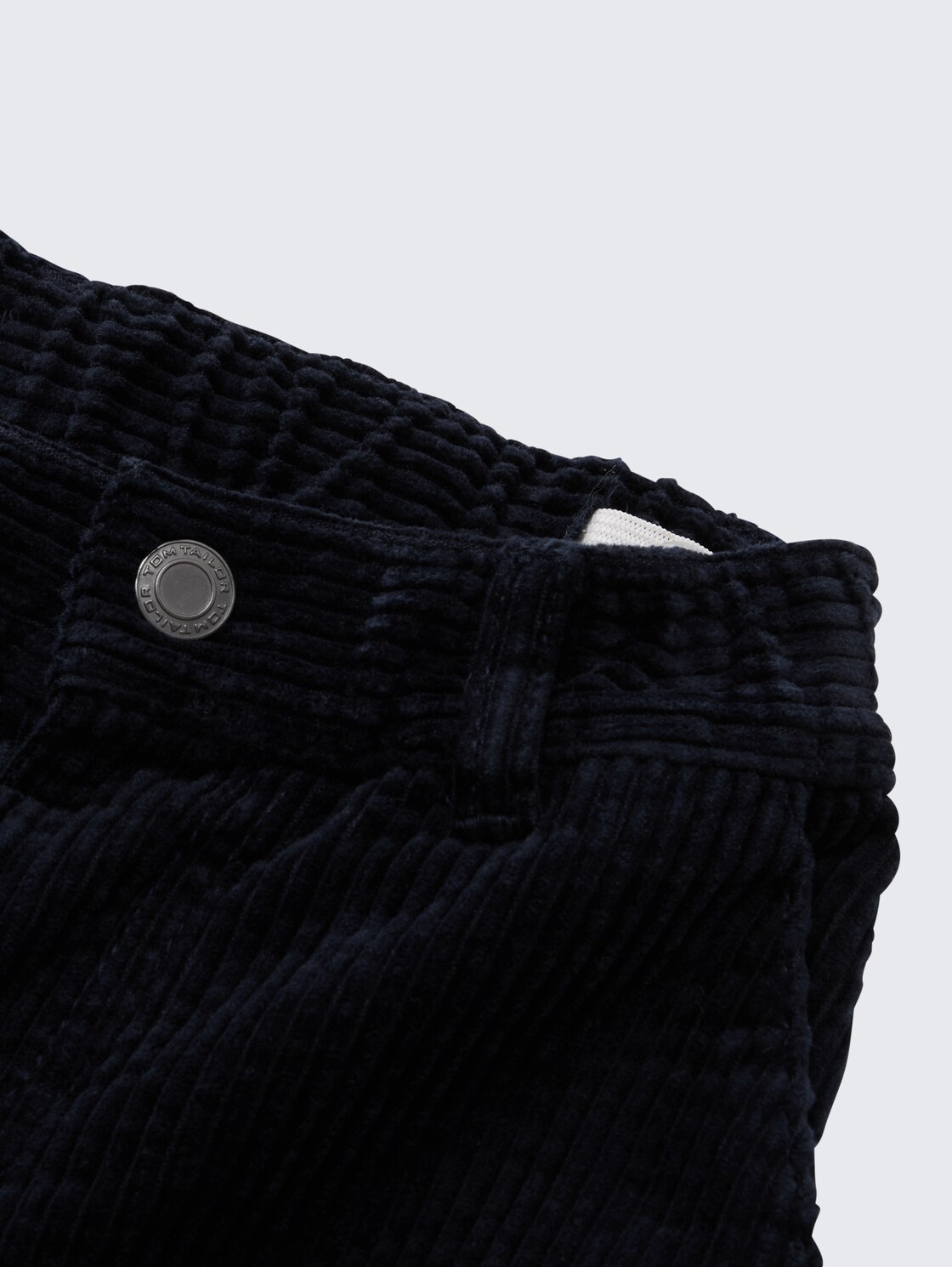 Loose Fit Cord Hose - sky captain blue - Detail-Model-Ansicht