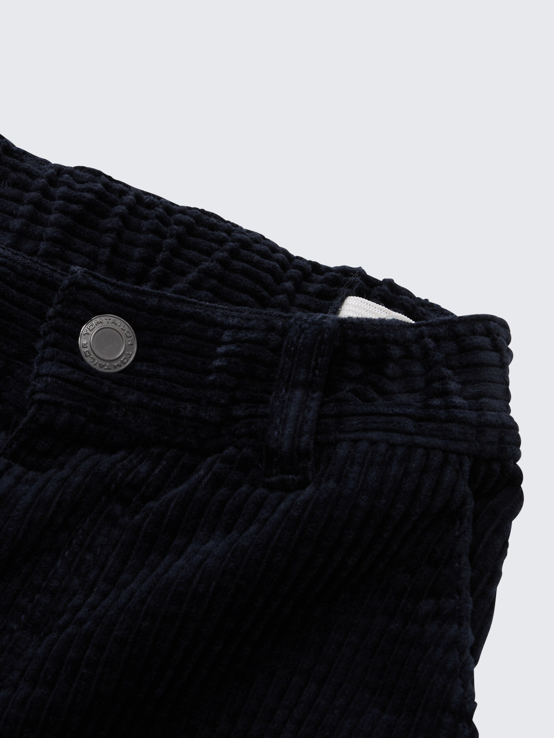 Loose fit corduroy broek - sky captain blue - Detailaanzicht model