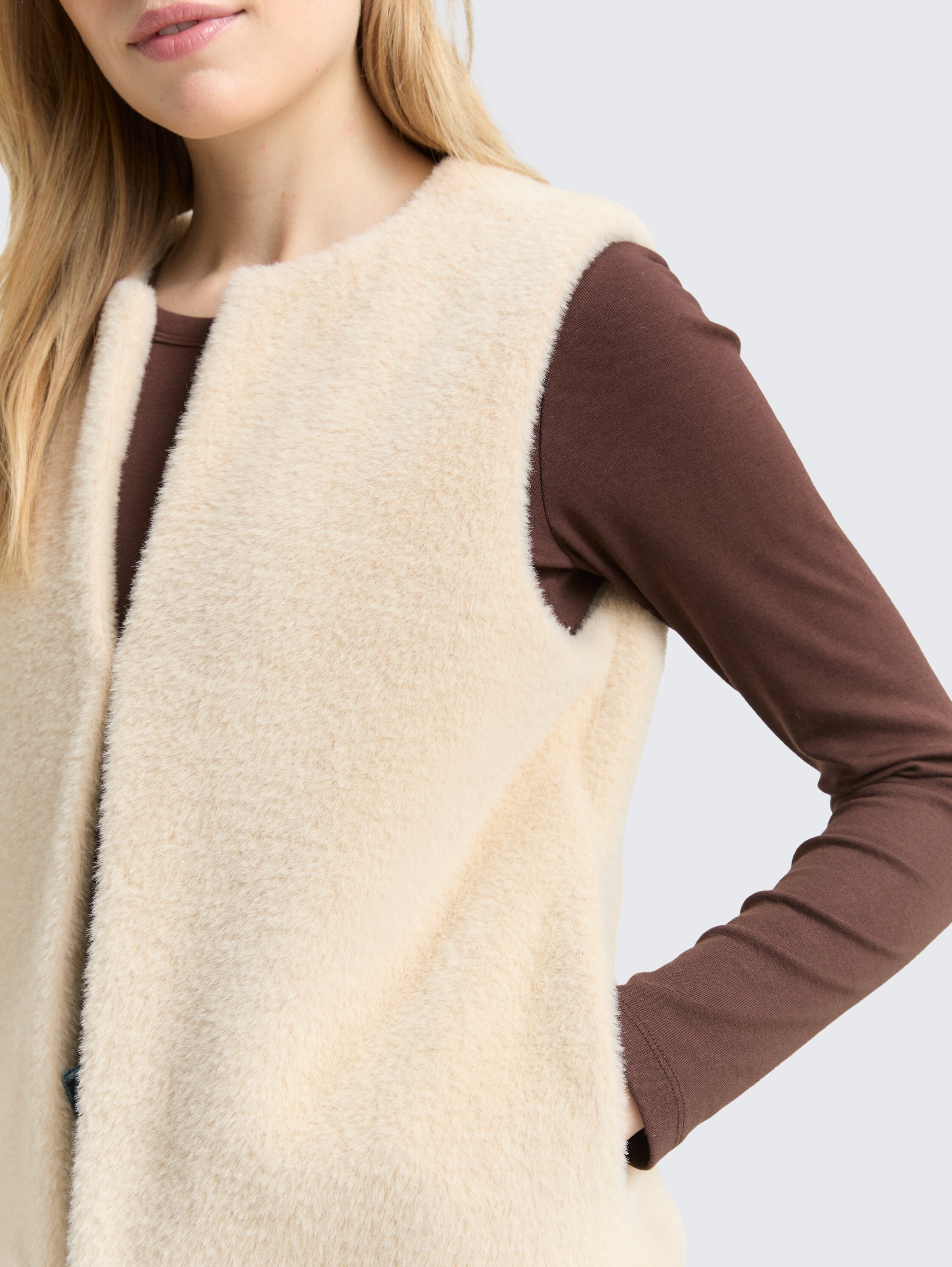 Teddy Weste mit Taschen - sand_stone_beige - 