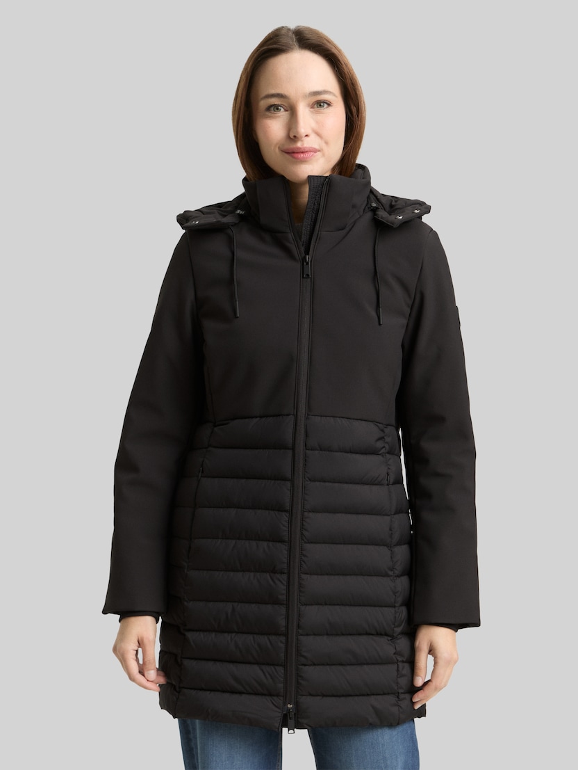 Softshell Hybrid Steppmantel mit Kapuze von Women, deep black