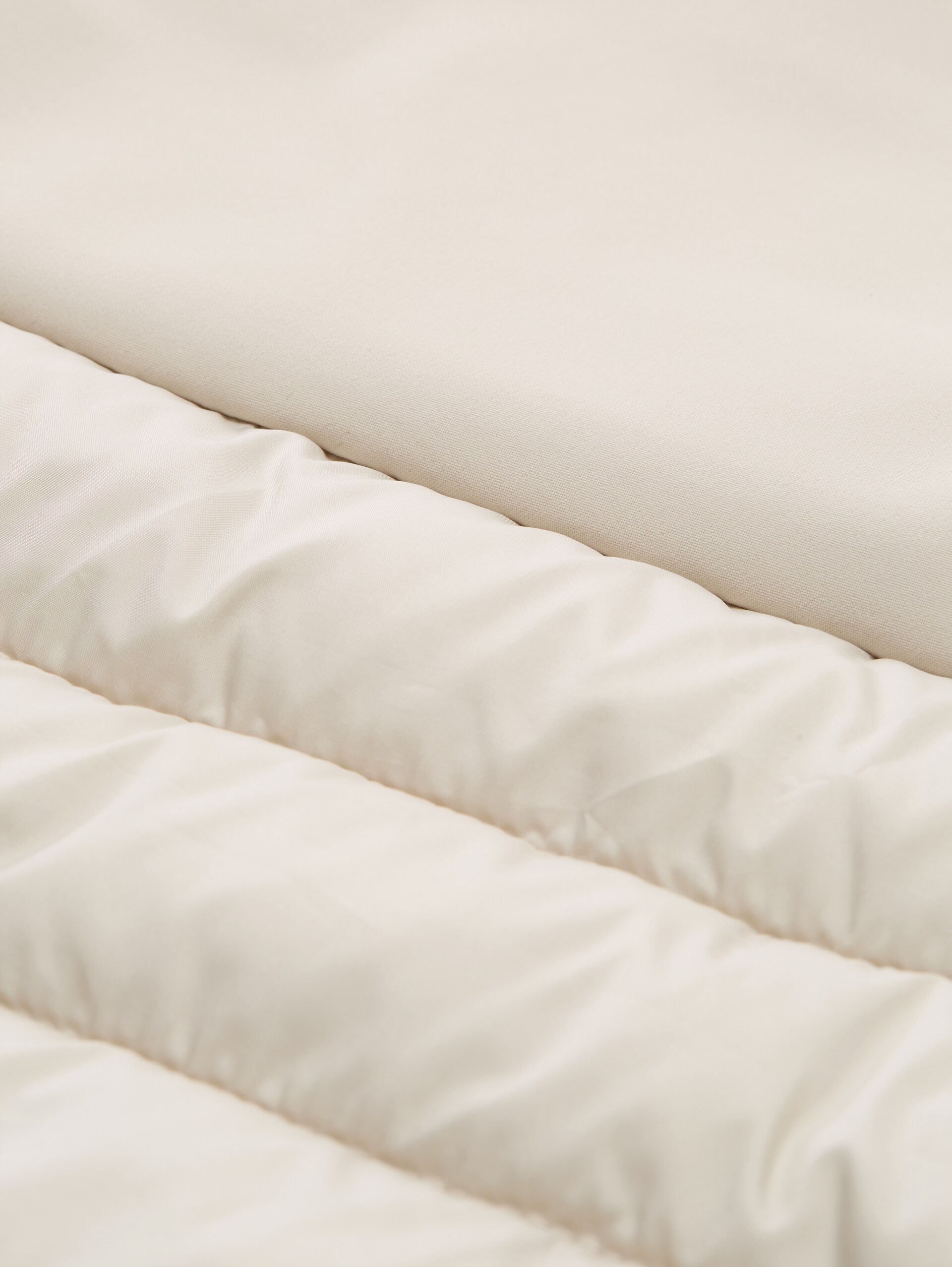 Softshell Hybrid Steppmantel mit Kapuze - sand stone beige - Produkt-Detail-Ansicht