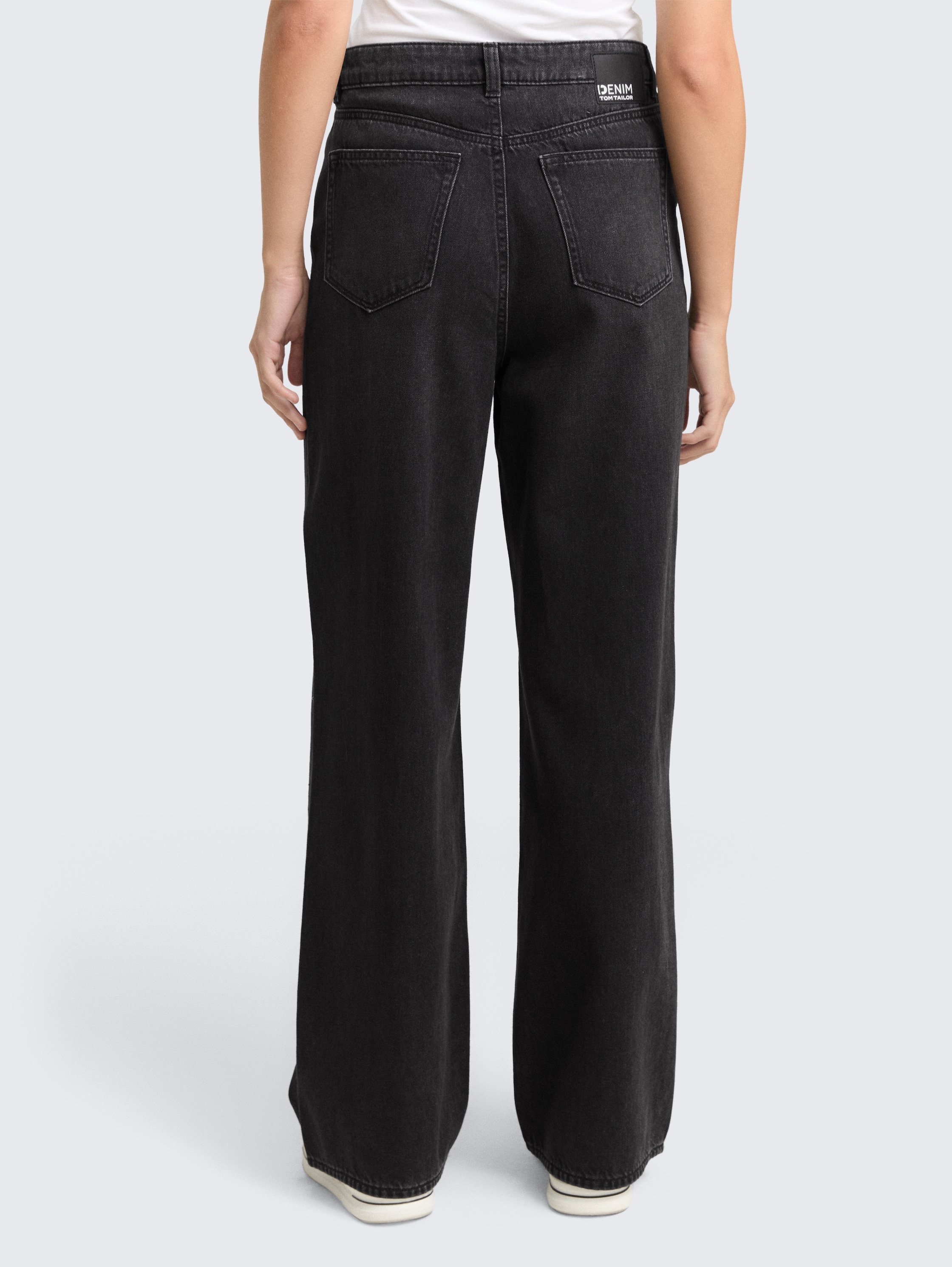 TTLINOU WIDE Jeans mit Strasssteinen - black_stone_wash_denim - 