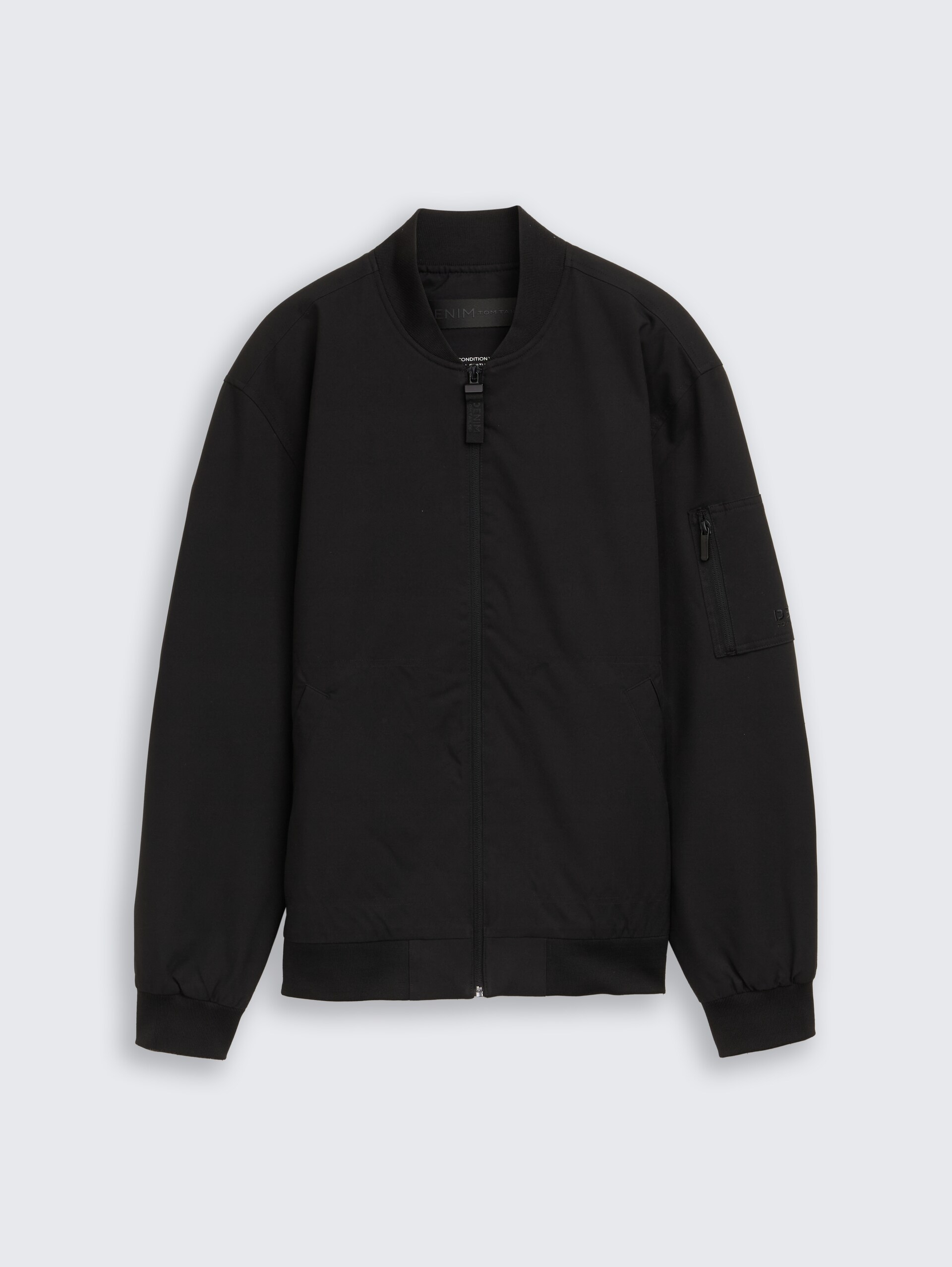 Blouson aviateur en matière déperlante - Black - Vue de face du produit