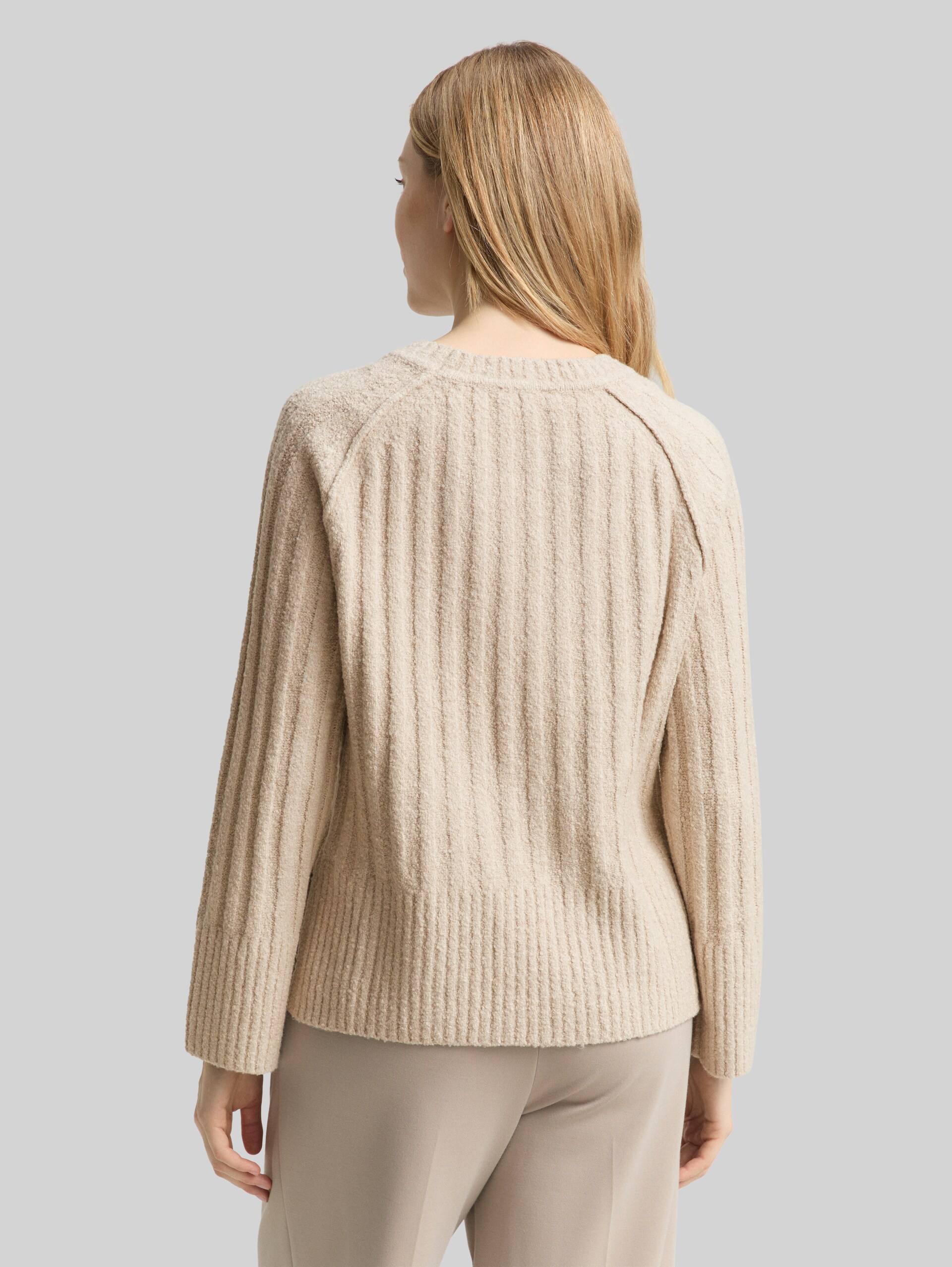 Bouclé knit jumper with wool content - sand stone beige melange