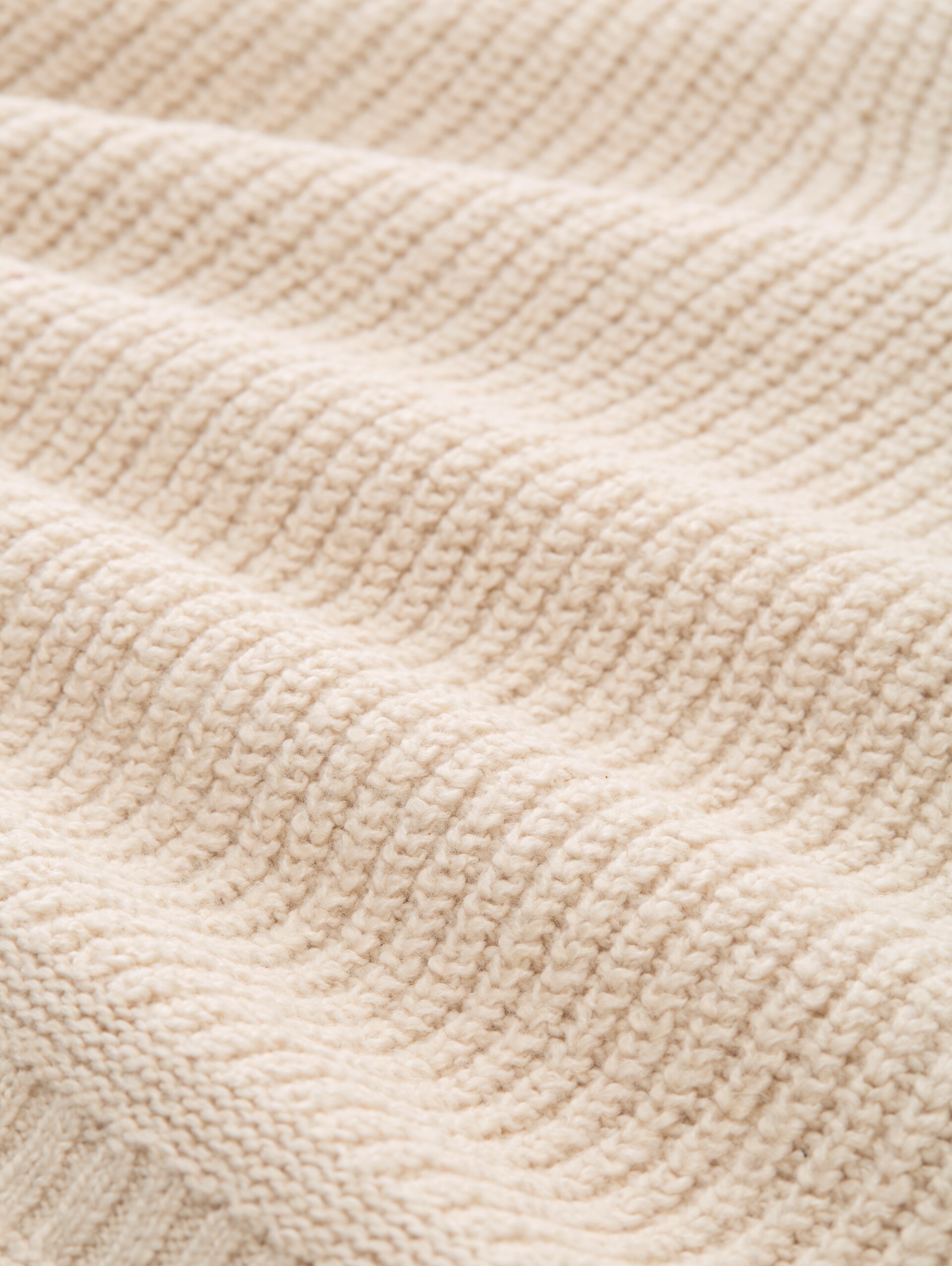 Pullunder mit V-Ausschnitt - sand stone beige melange - Material-Ansicht