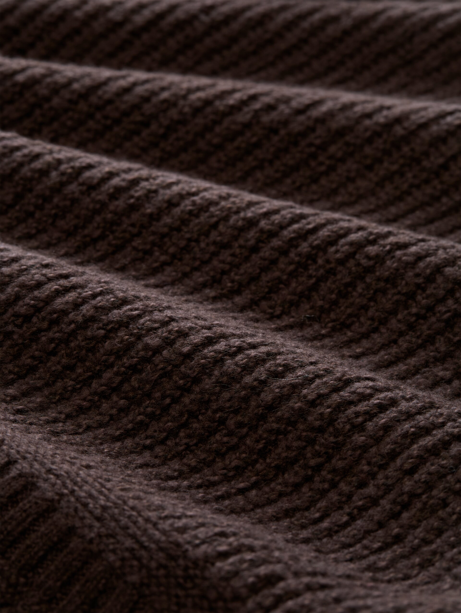 Pull à col roulé ample - java dark brown melange - Vue de la matière