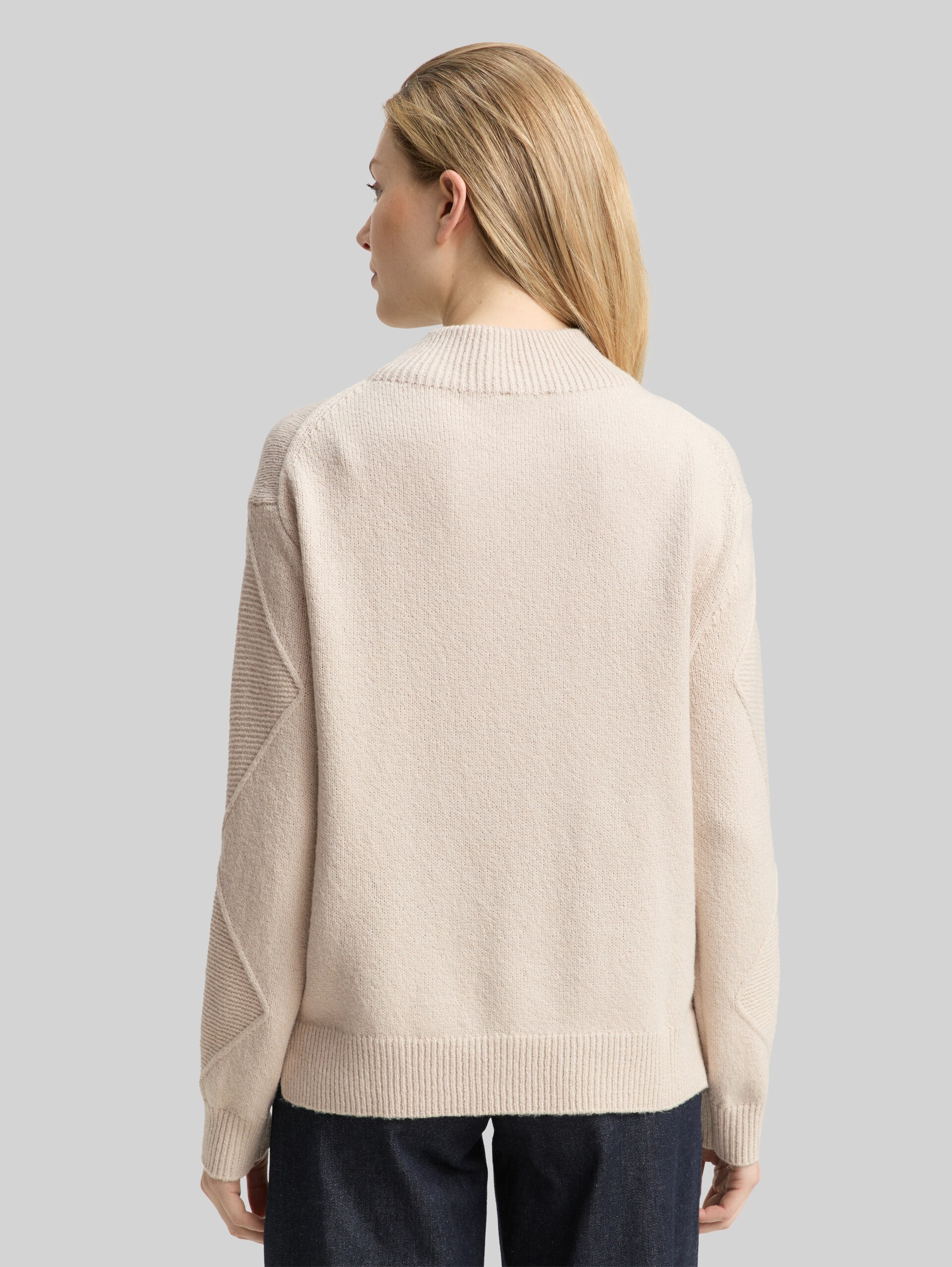 Loose fit knitted jumper with stand-up collar - sand stone beige