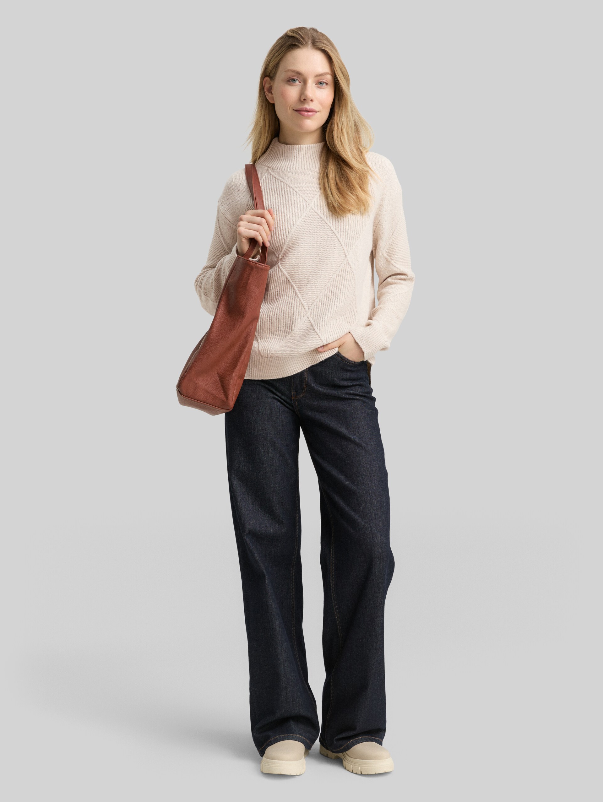 Loose fit knitted jumper with stand-up collar - sand stone beige - Model front view
